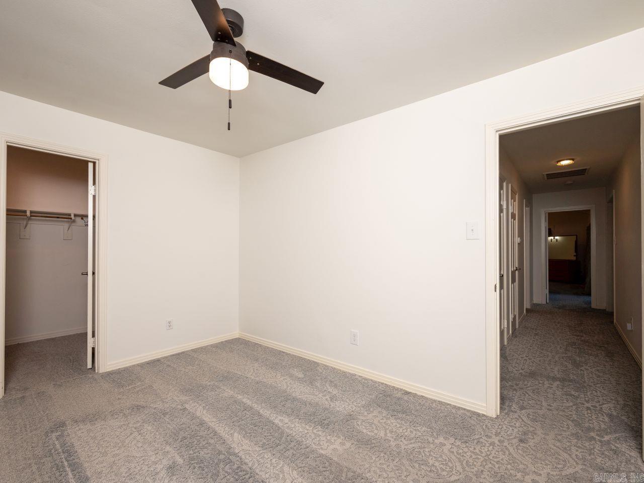 FOXWOOD J - Residential