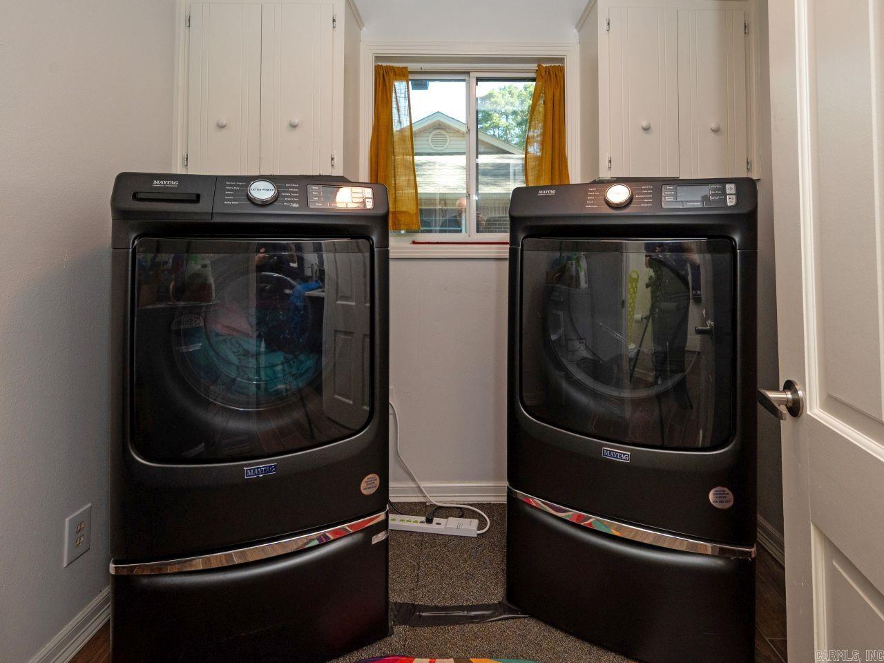 FOXWOOD J - Residential