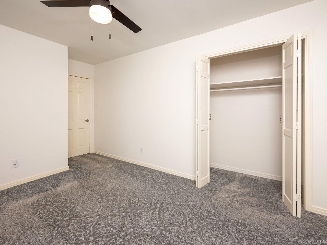 FOXWOOD J - Residential