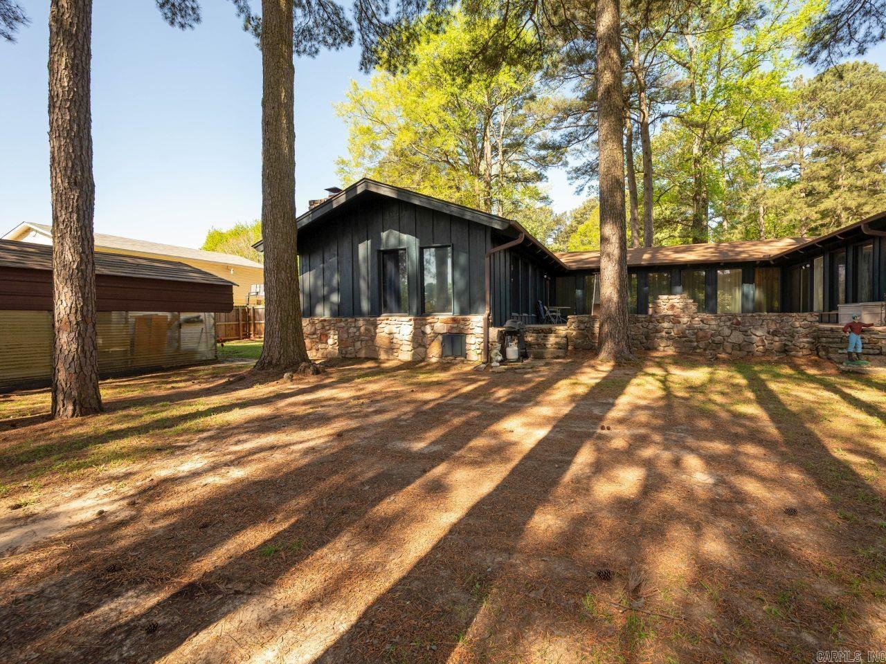 FOXWOOD J - Residential