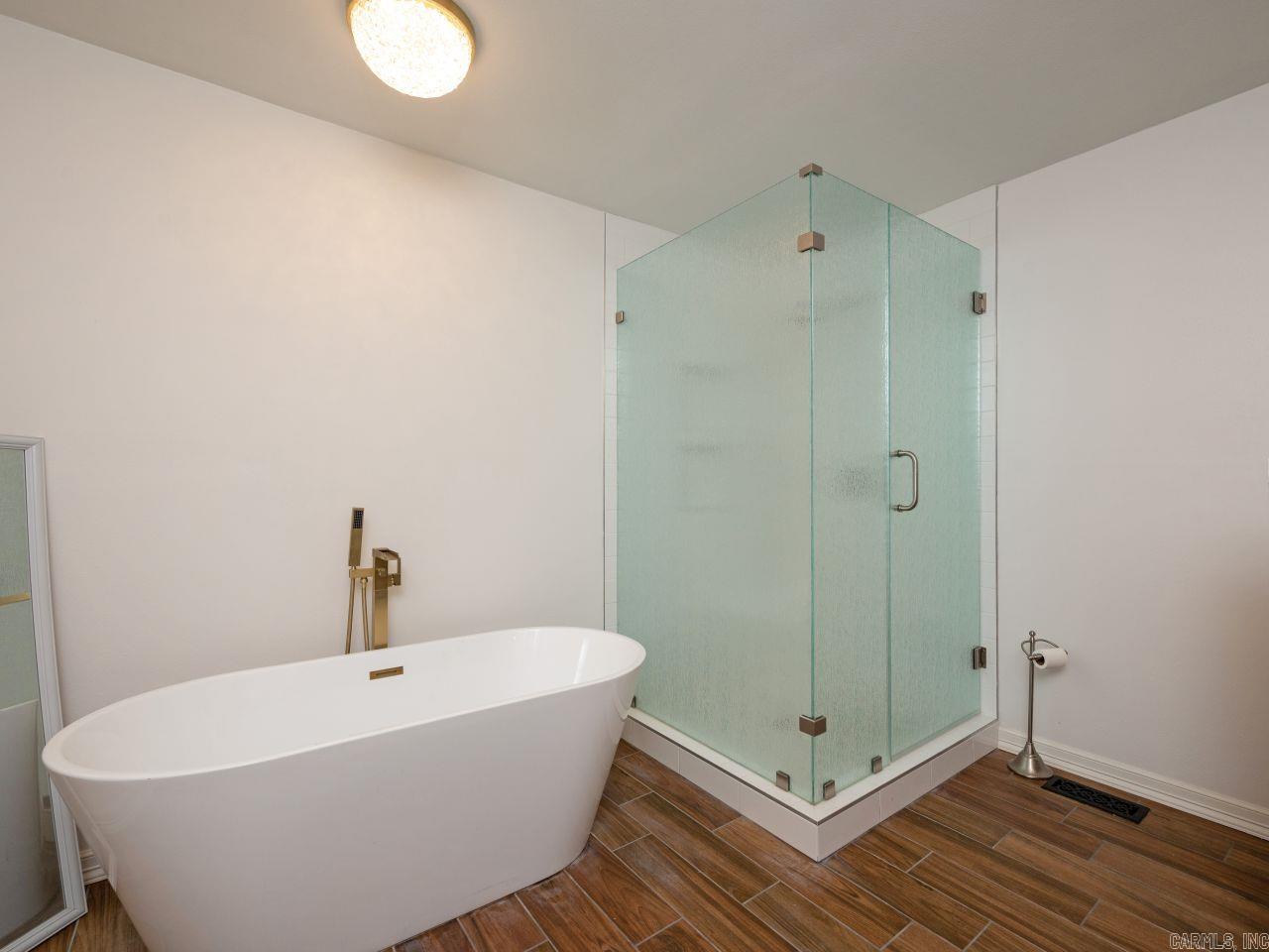 FOXWOOD J - Residential