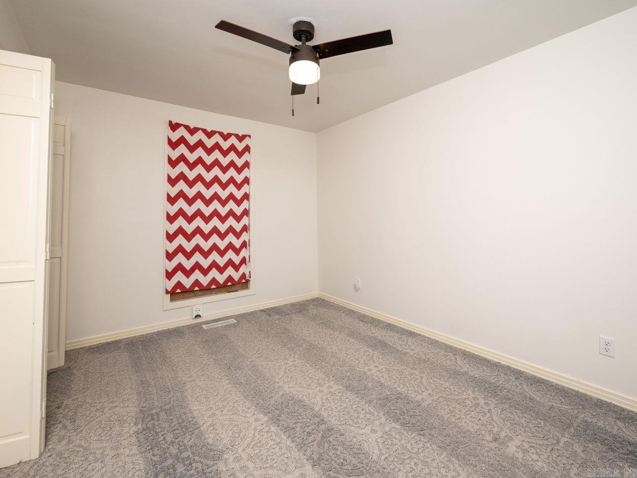 FOXWOOD J - Residential