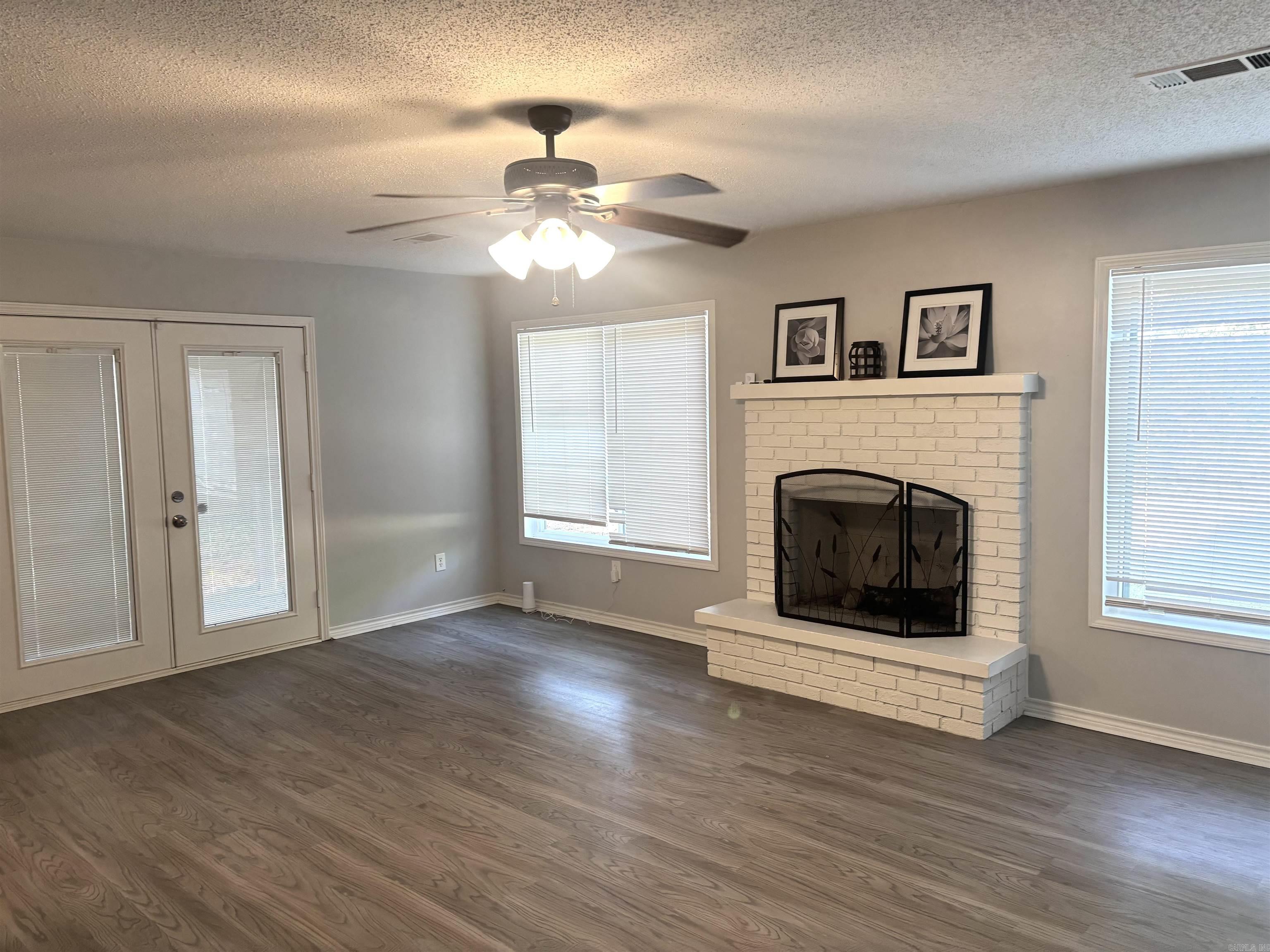 Delwood - Residential