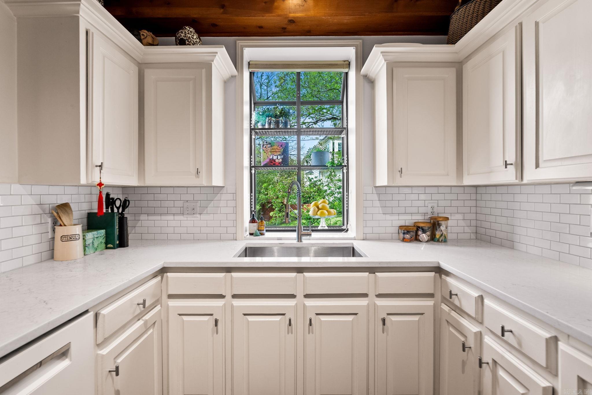 THIRTY FIVE FIFTEEN HILL HPR - Residential