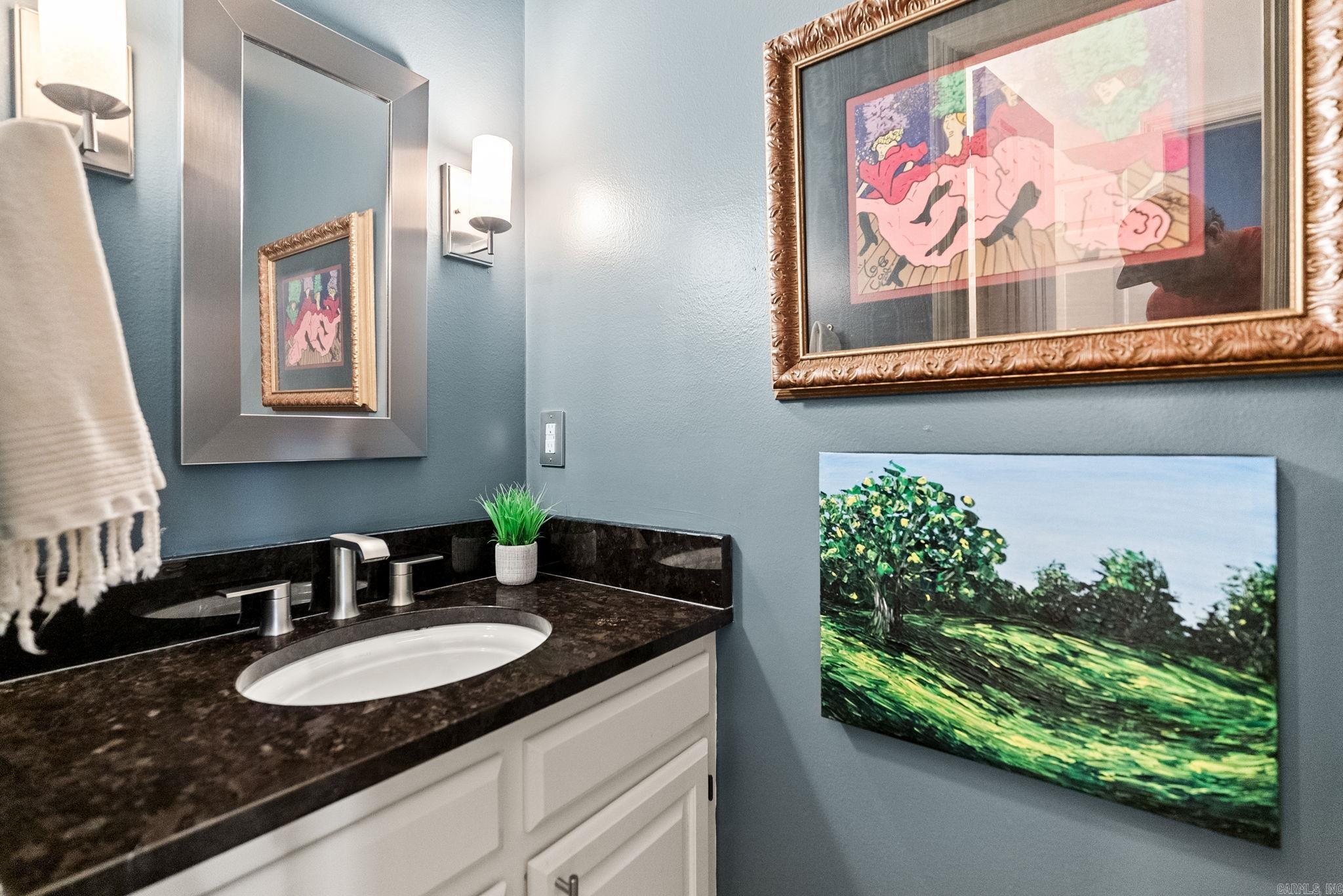 THIRTY FIVE FIFTEEN HILL HPR - Residential