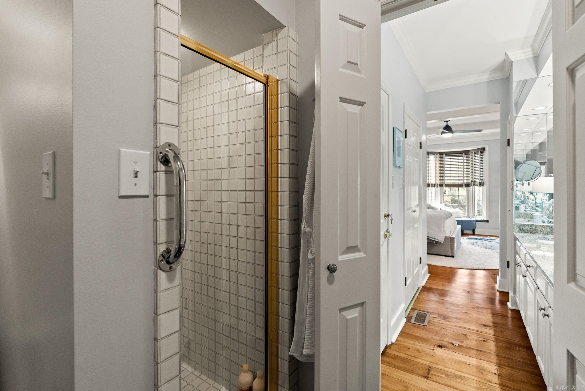 THIRTY FIVE FIFTEEN HILL HPR - Residential