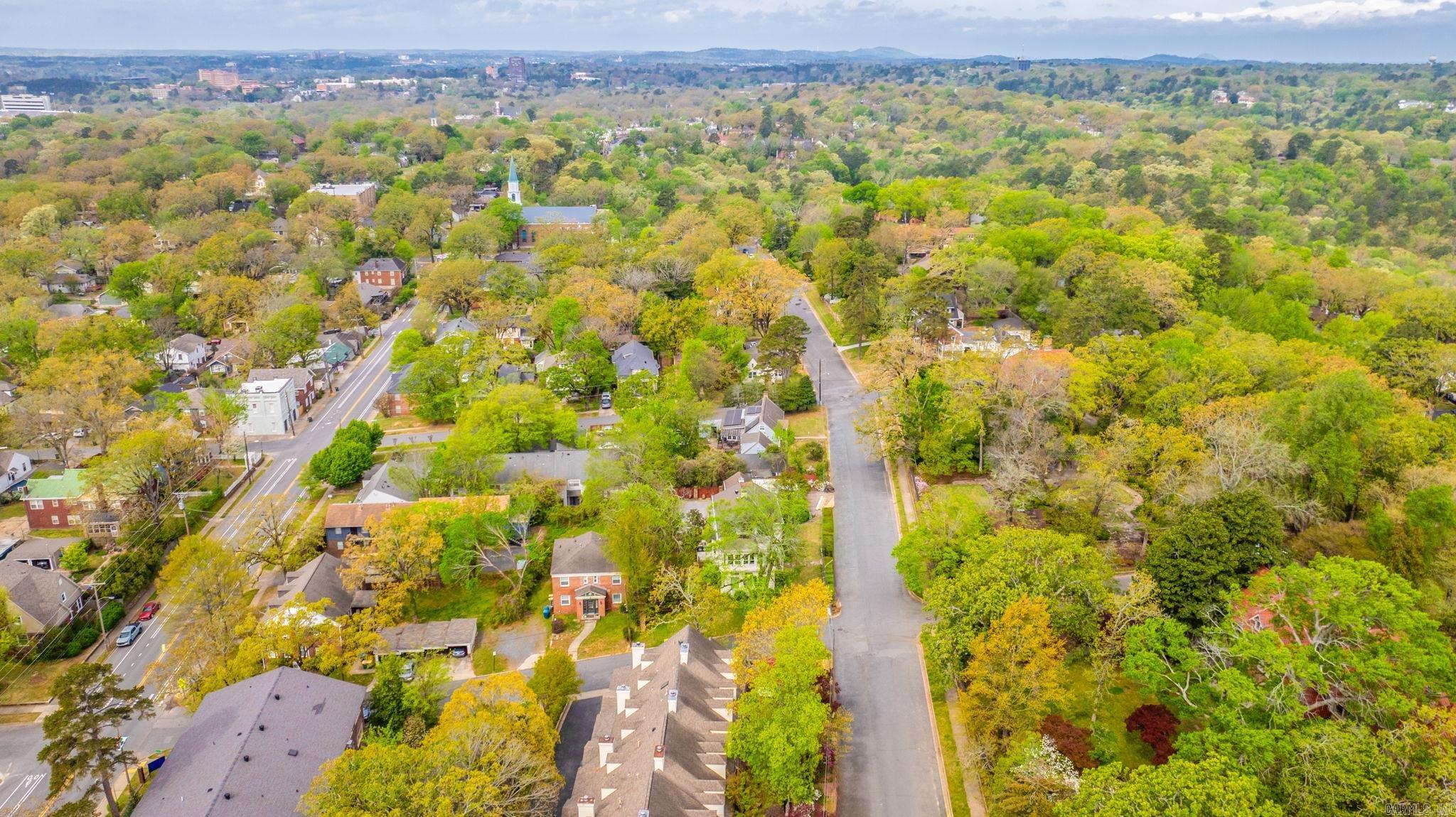 THIRTY FIVE FIFTEEN HILL HPR - Residential