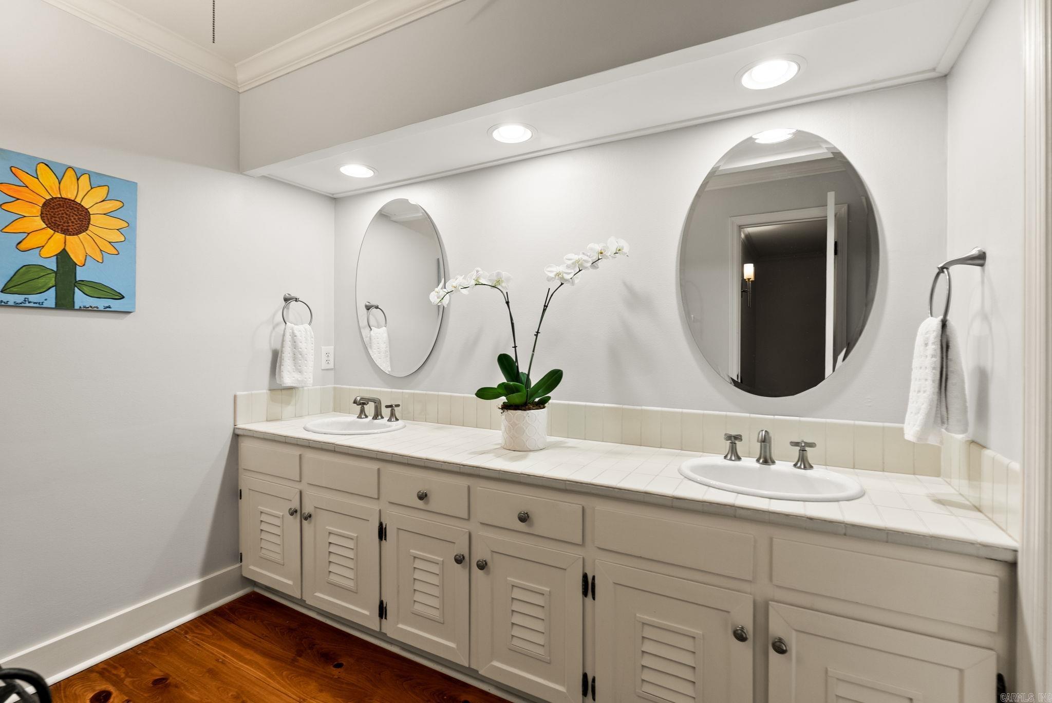 THIRTY FIVE FIFTEEN HILL HPR - Residential