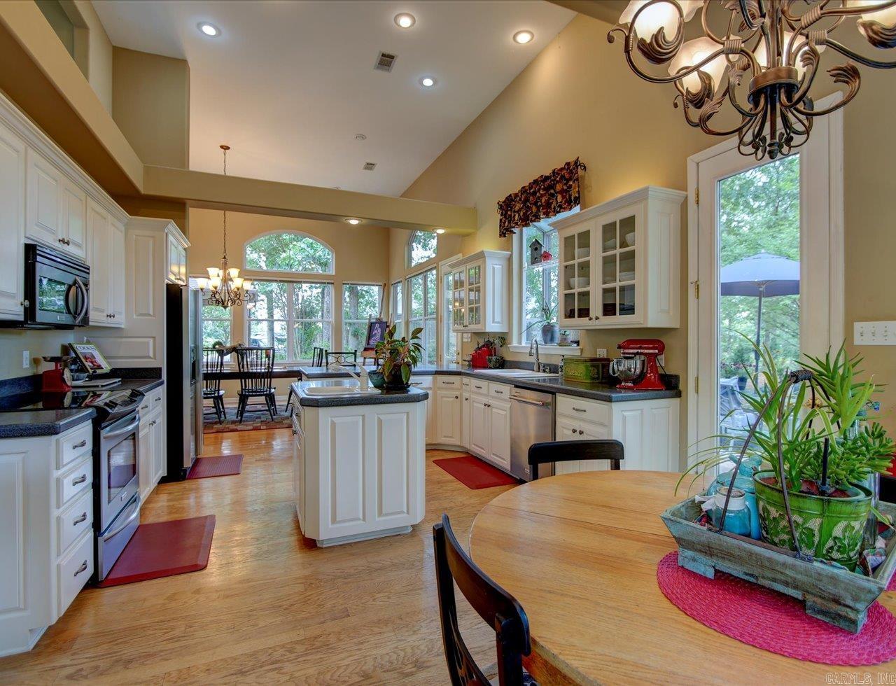 Stonegate Shores - Residential