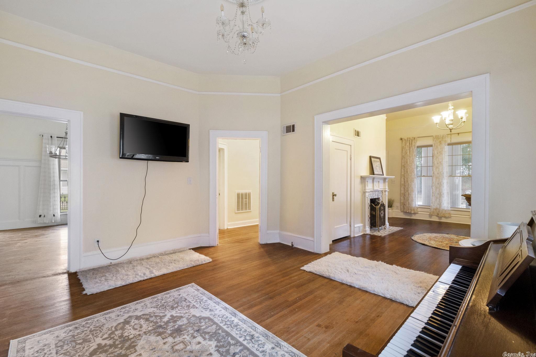 JUDSONIA ORIGINAL TOWN - Residential