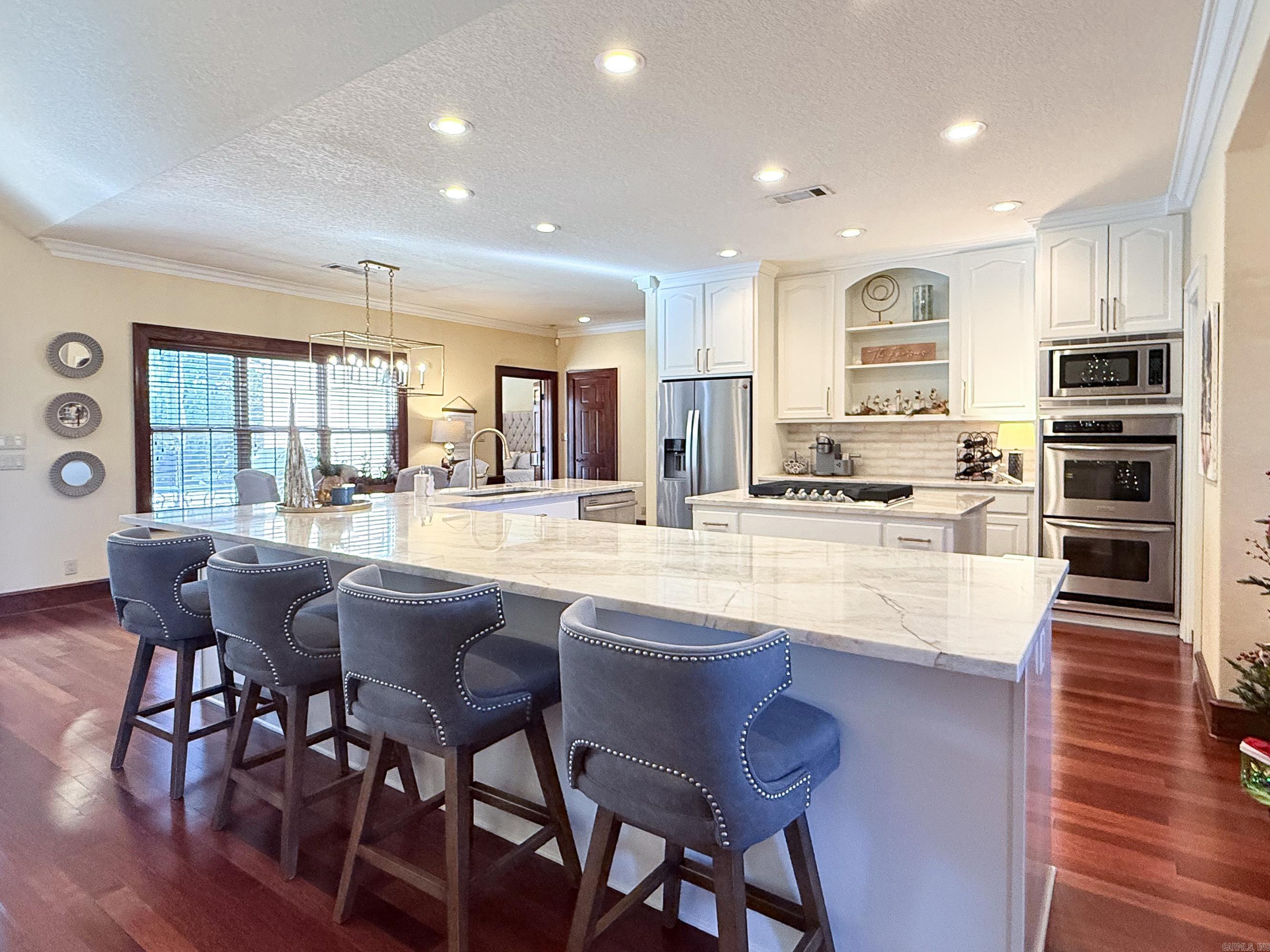 QUAIL RIDGE ESTATES - Residential