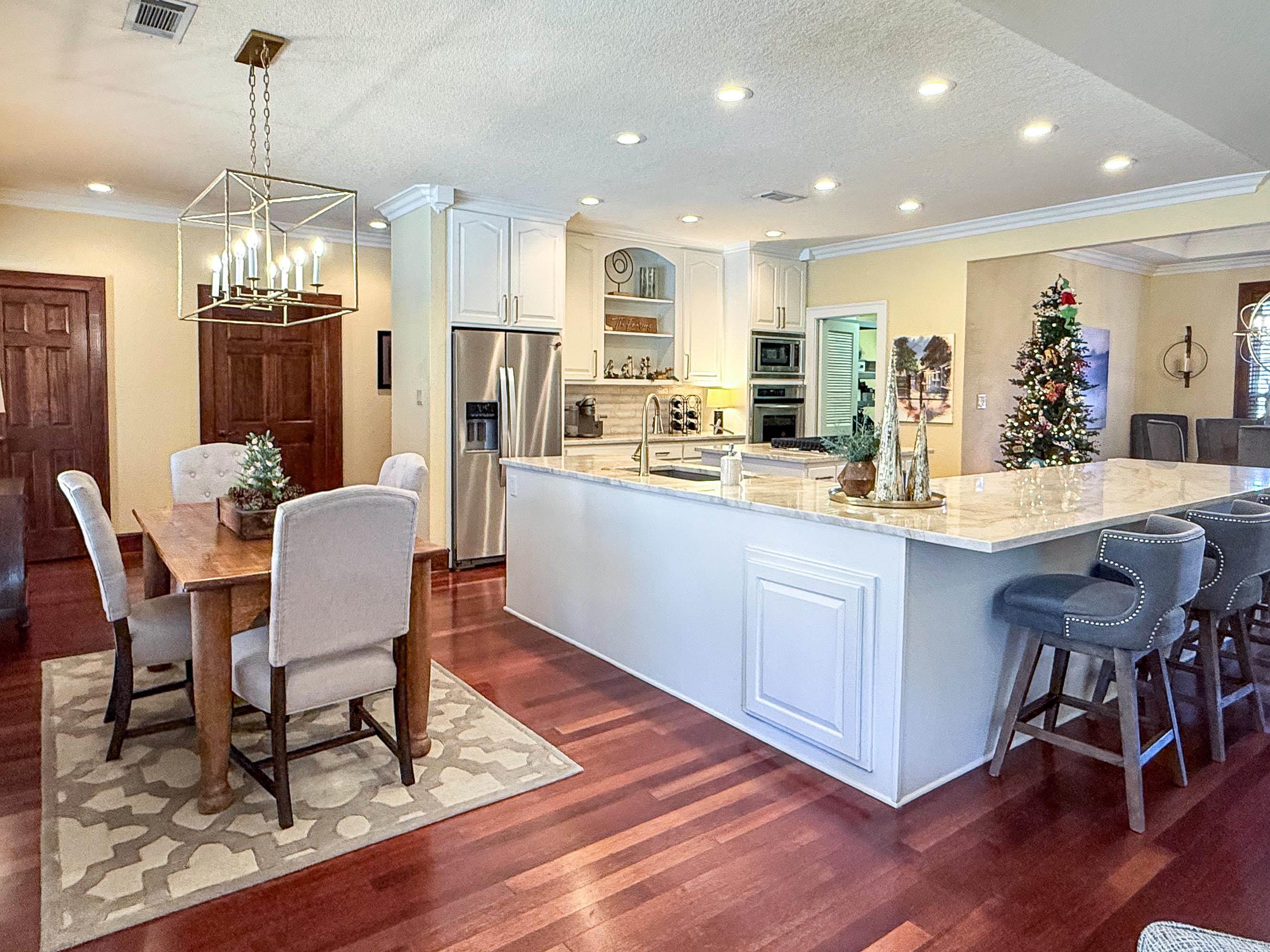 QUAIL RIDGE ESTATES - Residential