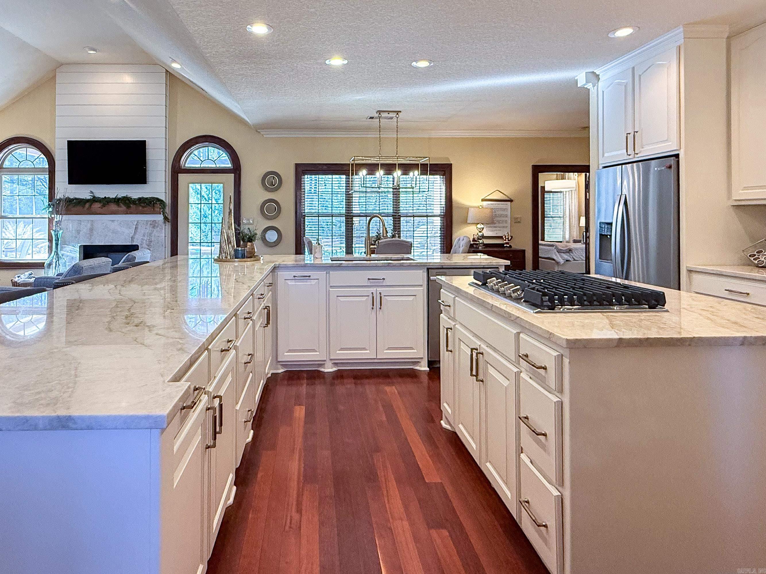 QUAIL RIDGE ESTATES - Residential