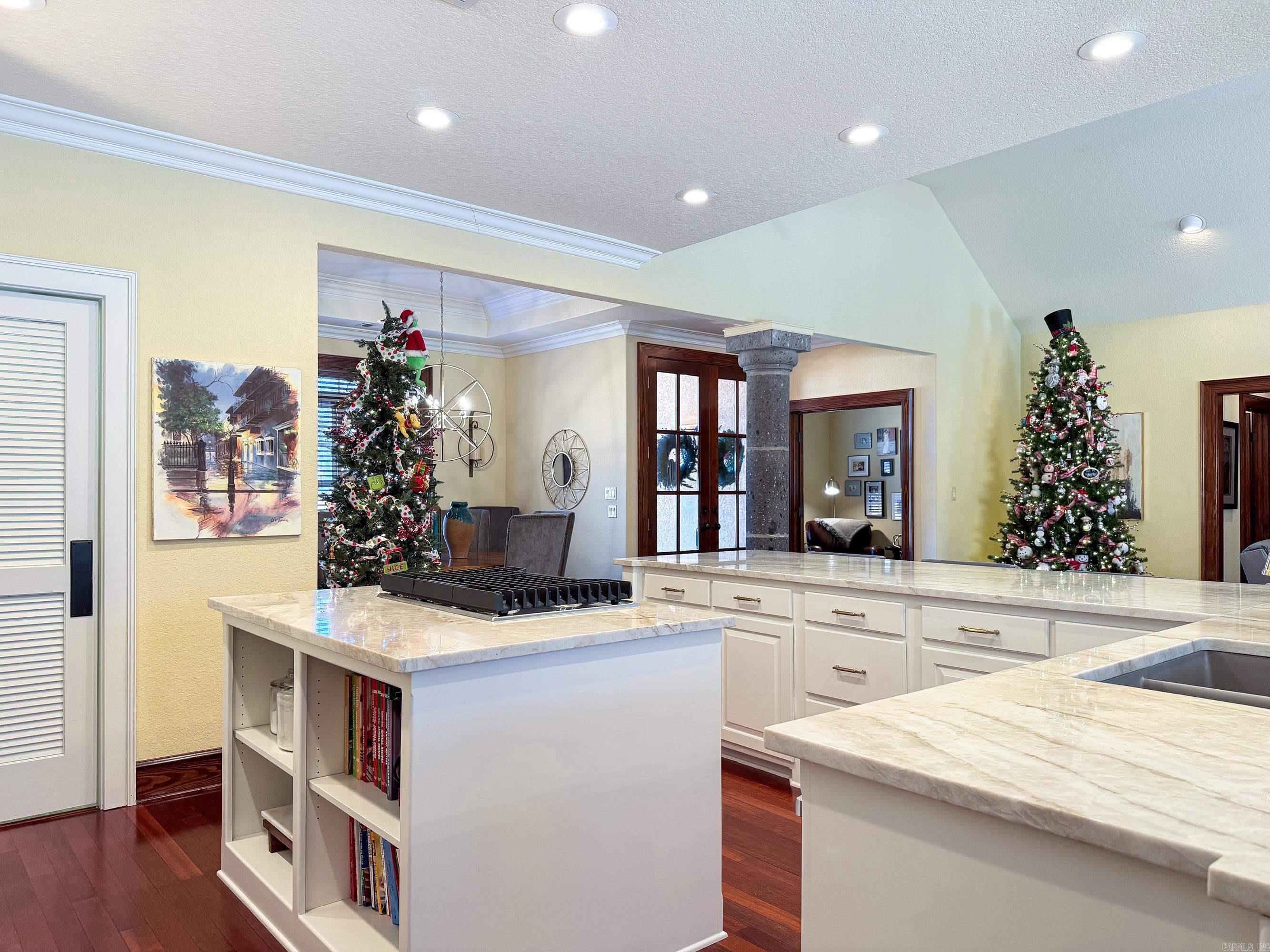 QUAIL RIDGE ESTATES - Residential