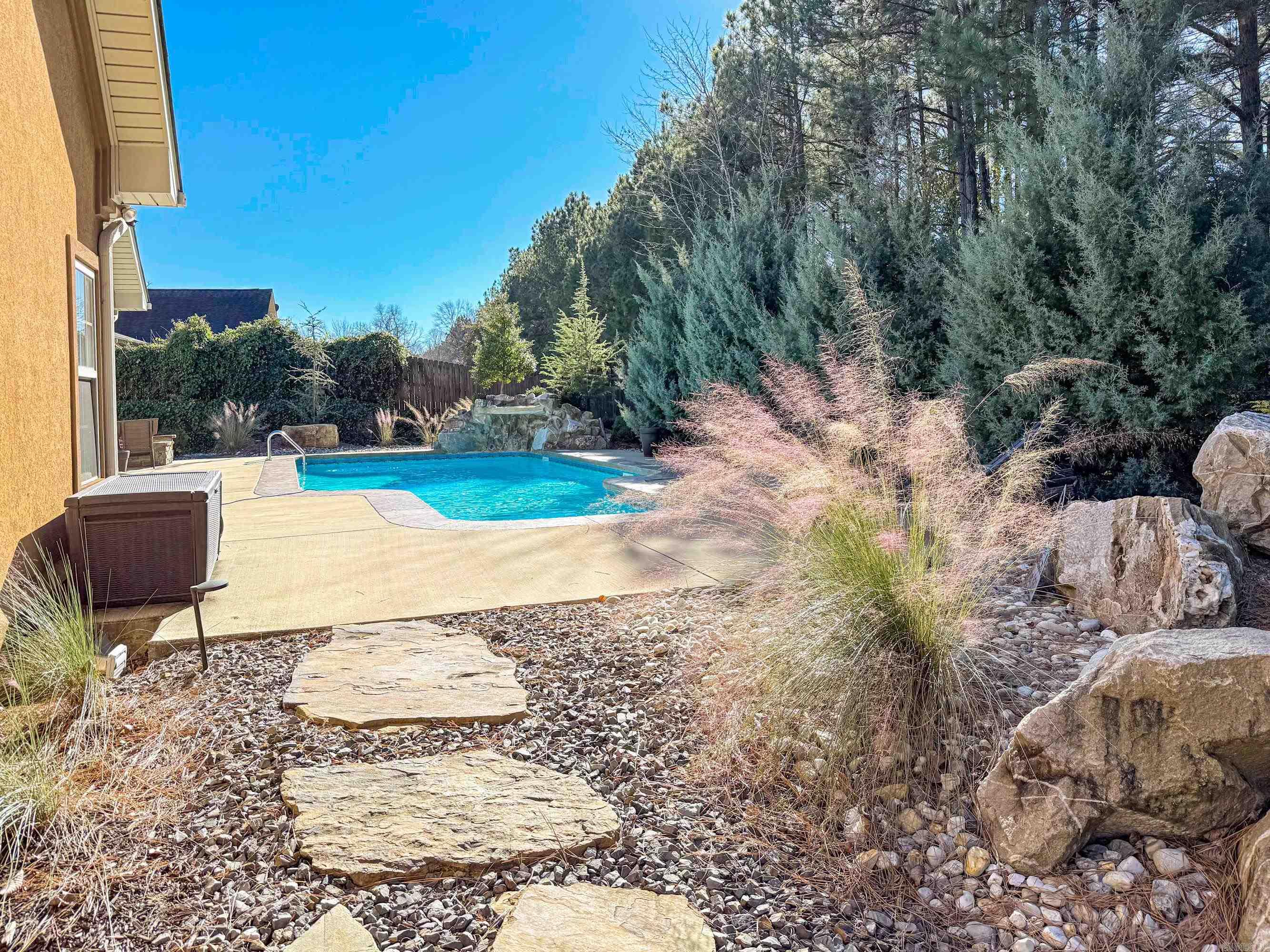 QUAIL RIDGE ESTATES - Residential