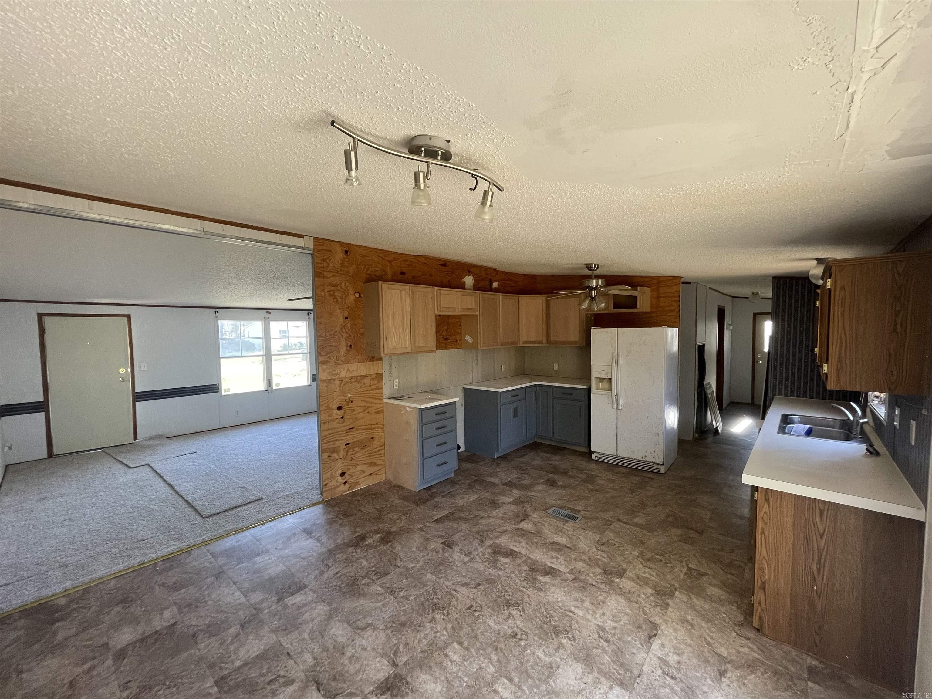 BLACKSNAKE VILLAGE ESTS - Residential