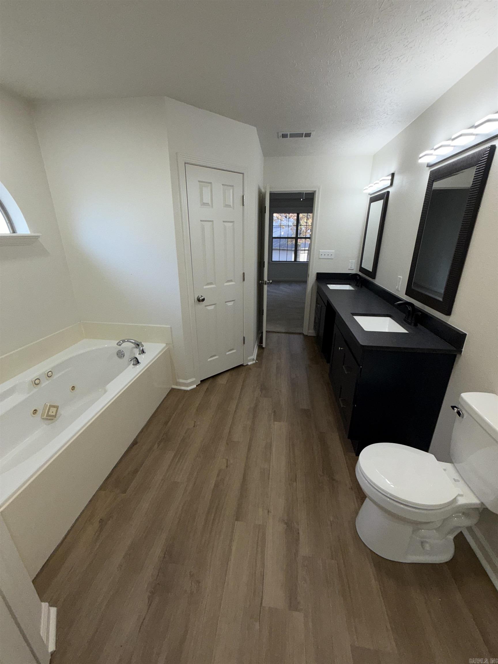 GARDEN OAKS ADDN - Residential