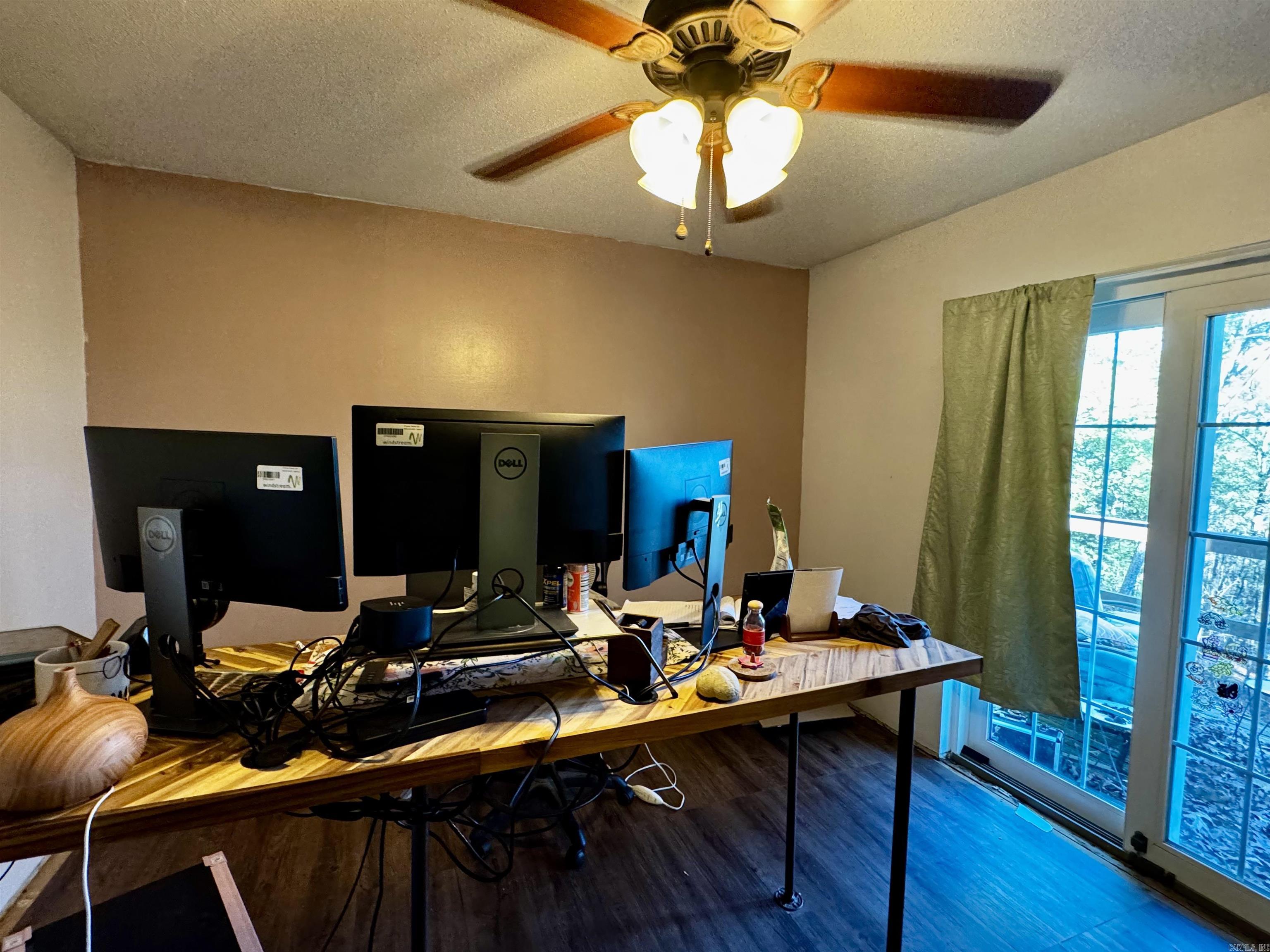 CEDAR CREST ACRES - Residential