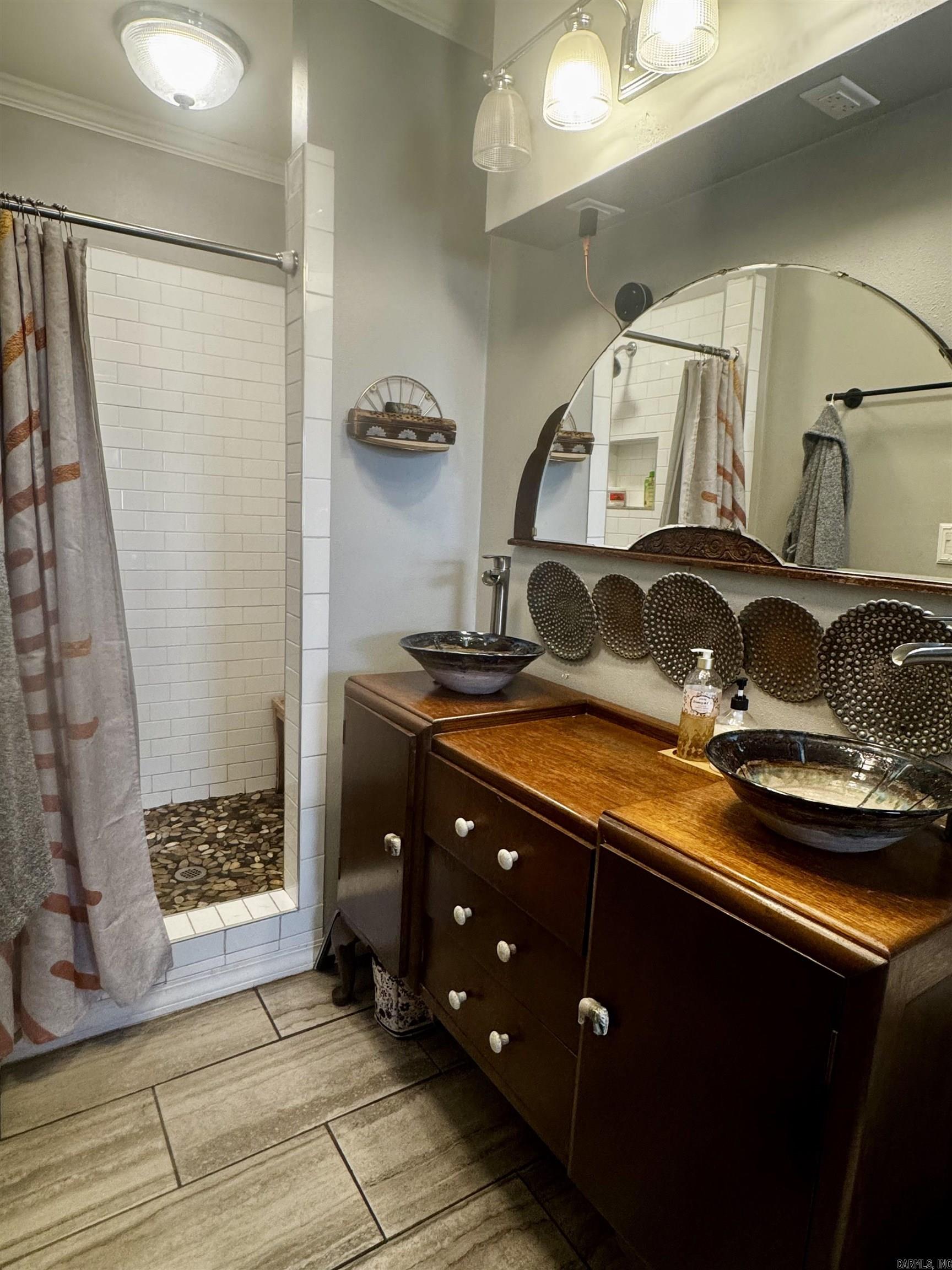 CEDAR CREST ACRES - Residential