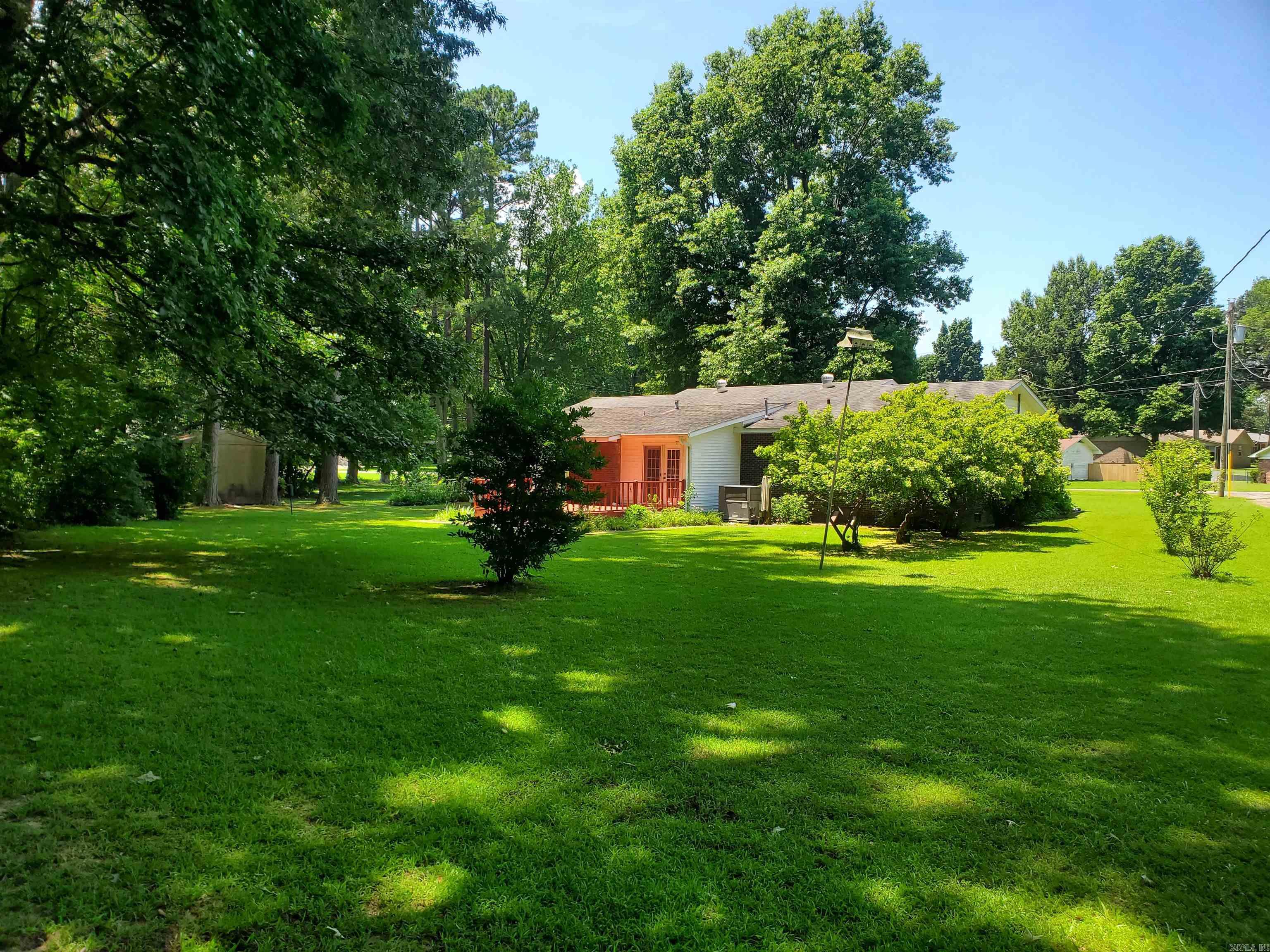 BALLARD HEIGHTS - Residential