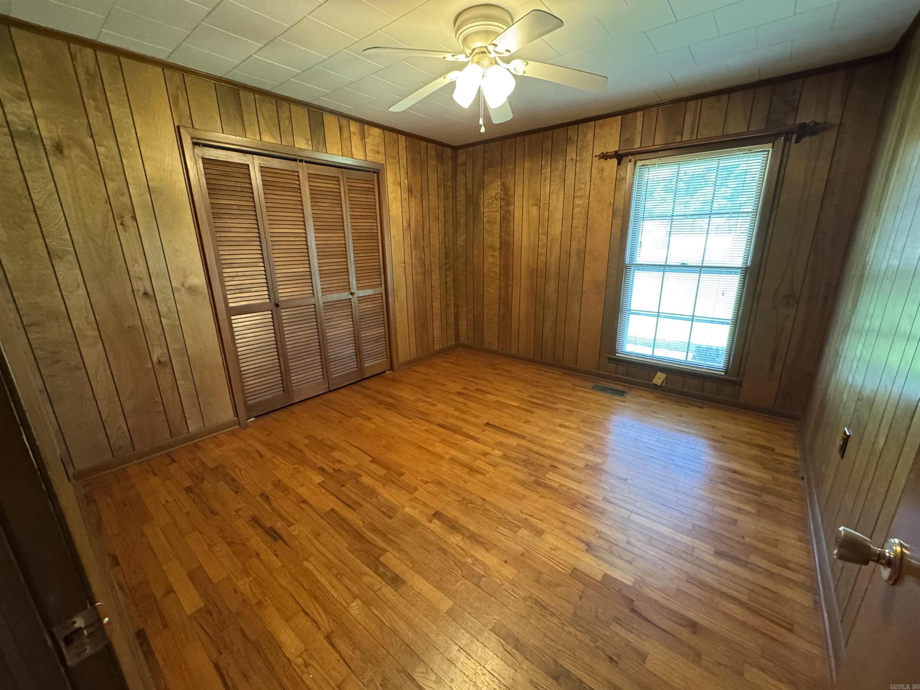 BALLARD HEIGHTS - Residential