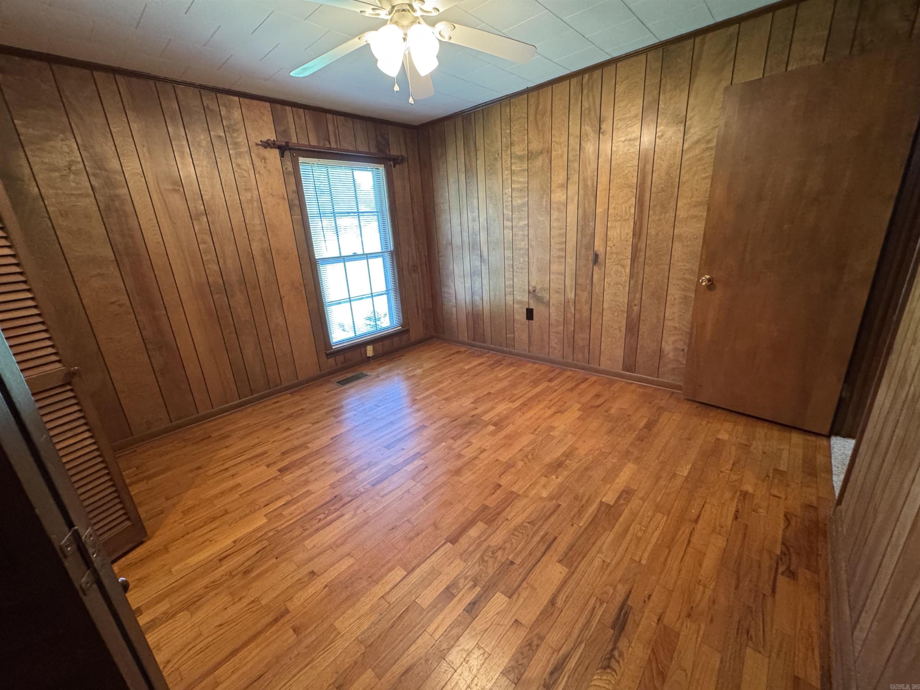 BALLARD HEIGHTS - Residential