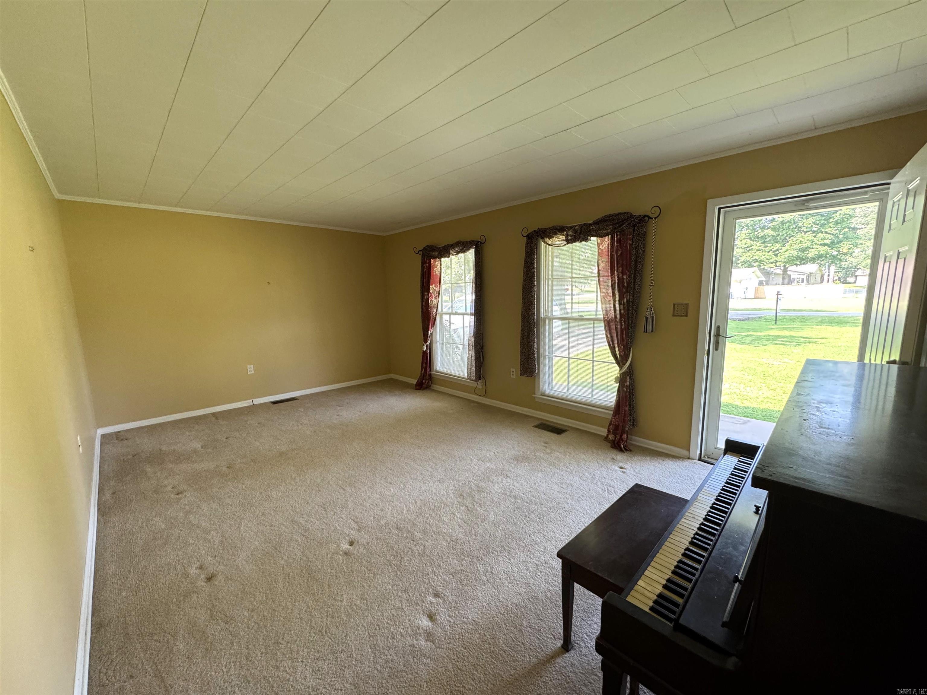BALLARD HEIGHTS - Residential
