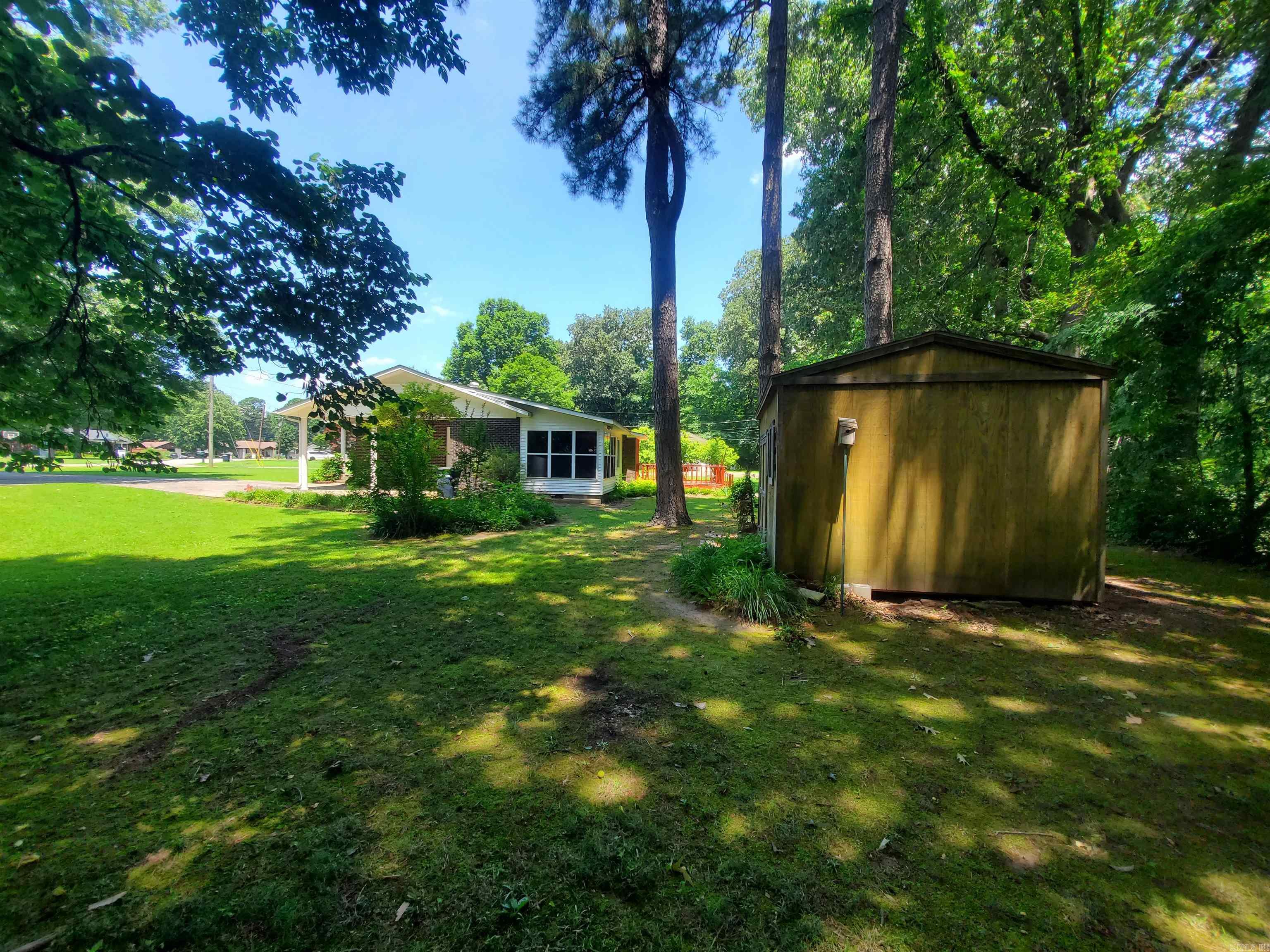 BALLARD HEIGHTS - Residential