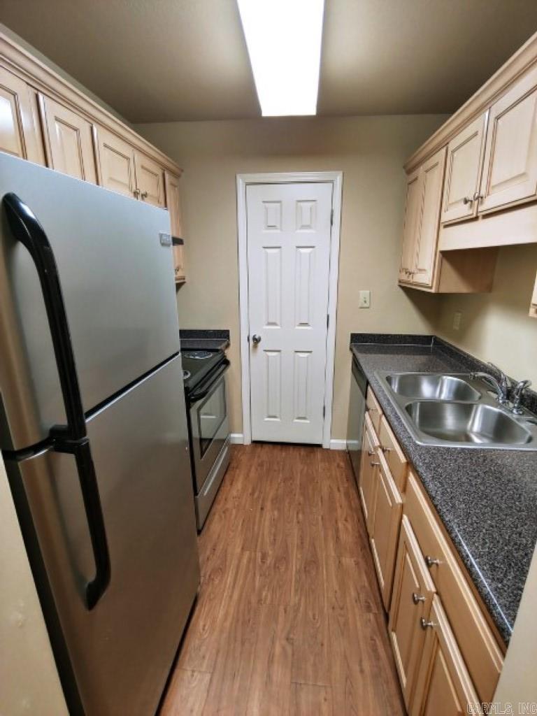 Plunkett 2nd - Residential Lease