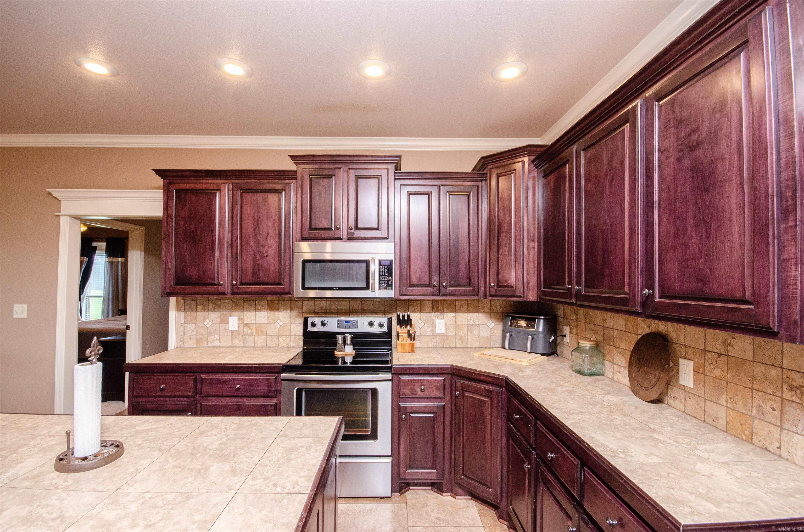 PORTER FIELD ESTATES - Residential