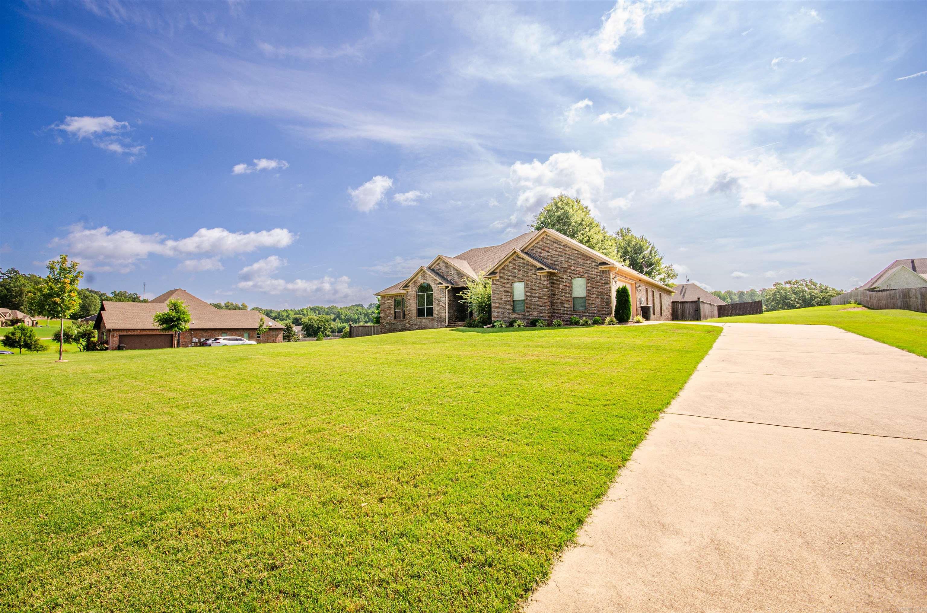 PORTER FIELD ESTATES - Residential