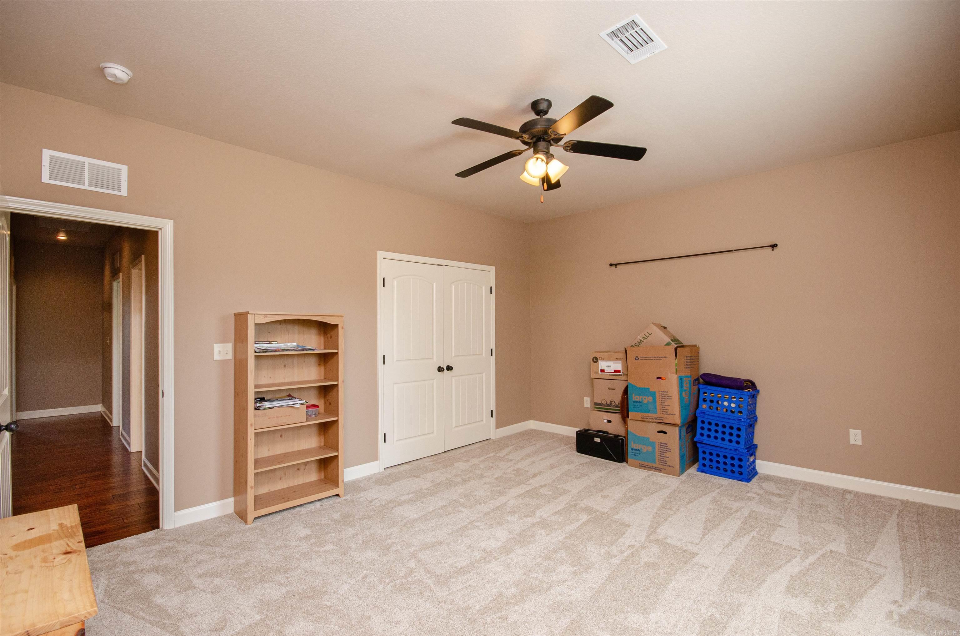 PORTER FIELD ESTATES - Residential