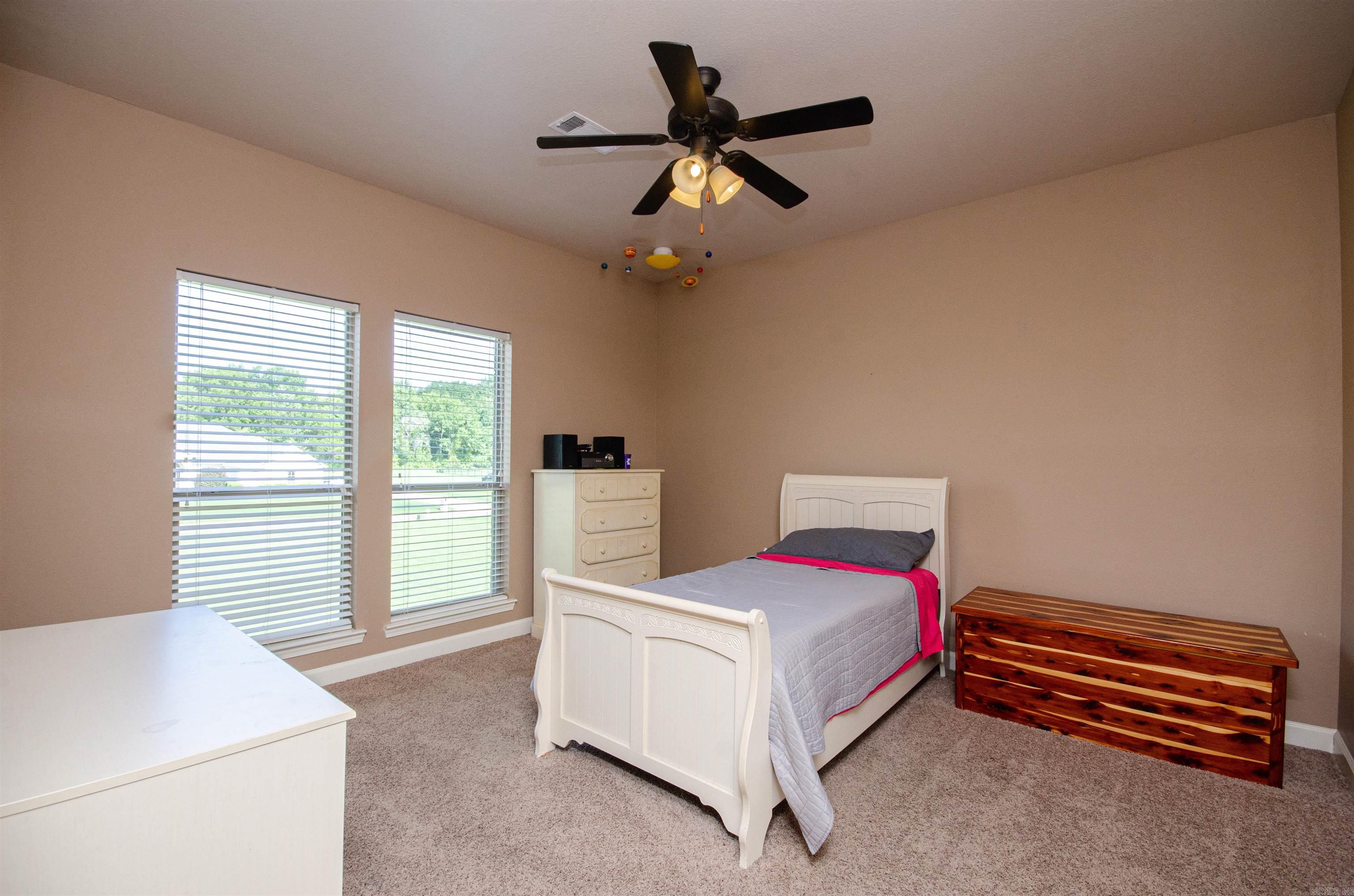 PORTER FIELD ESTATES - Residential