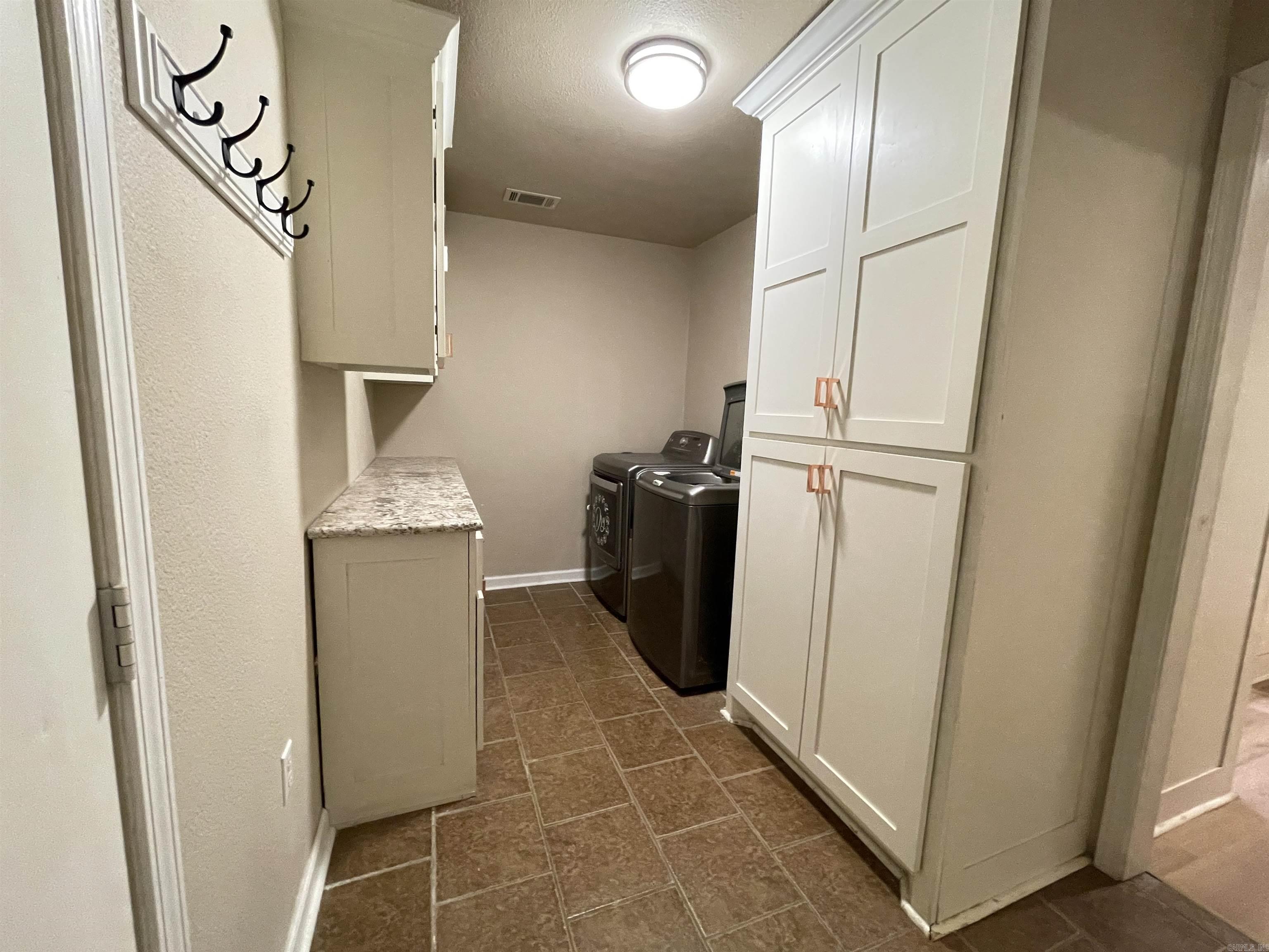 NORTH JACKSONVILLE - Residential