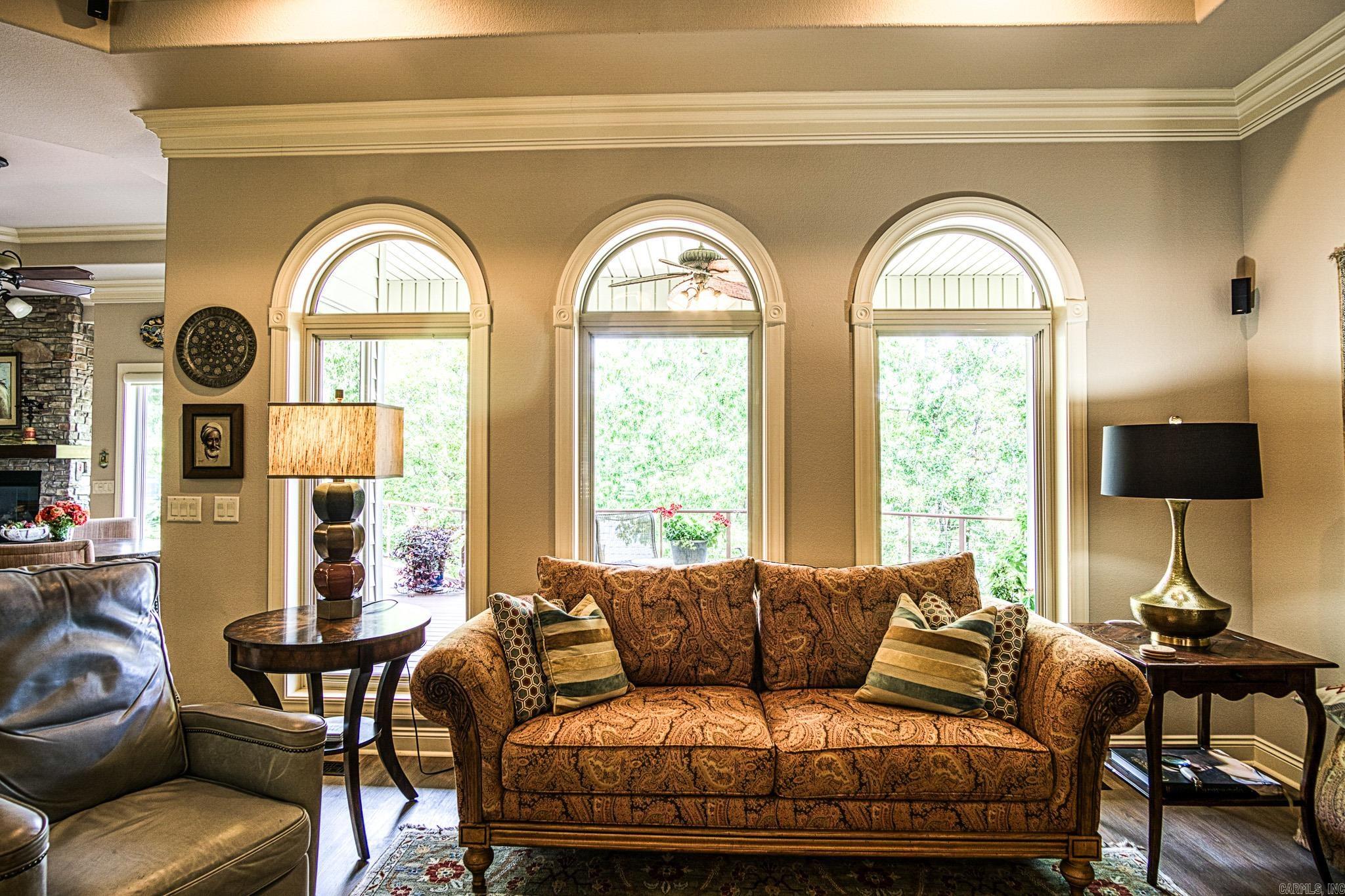 ISABELLA - Residential