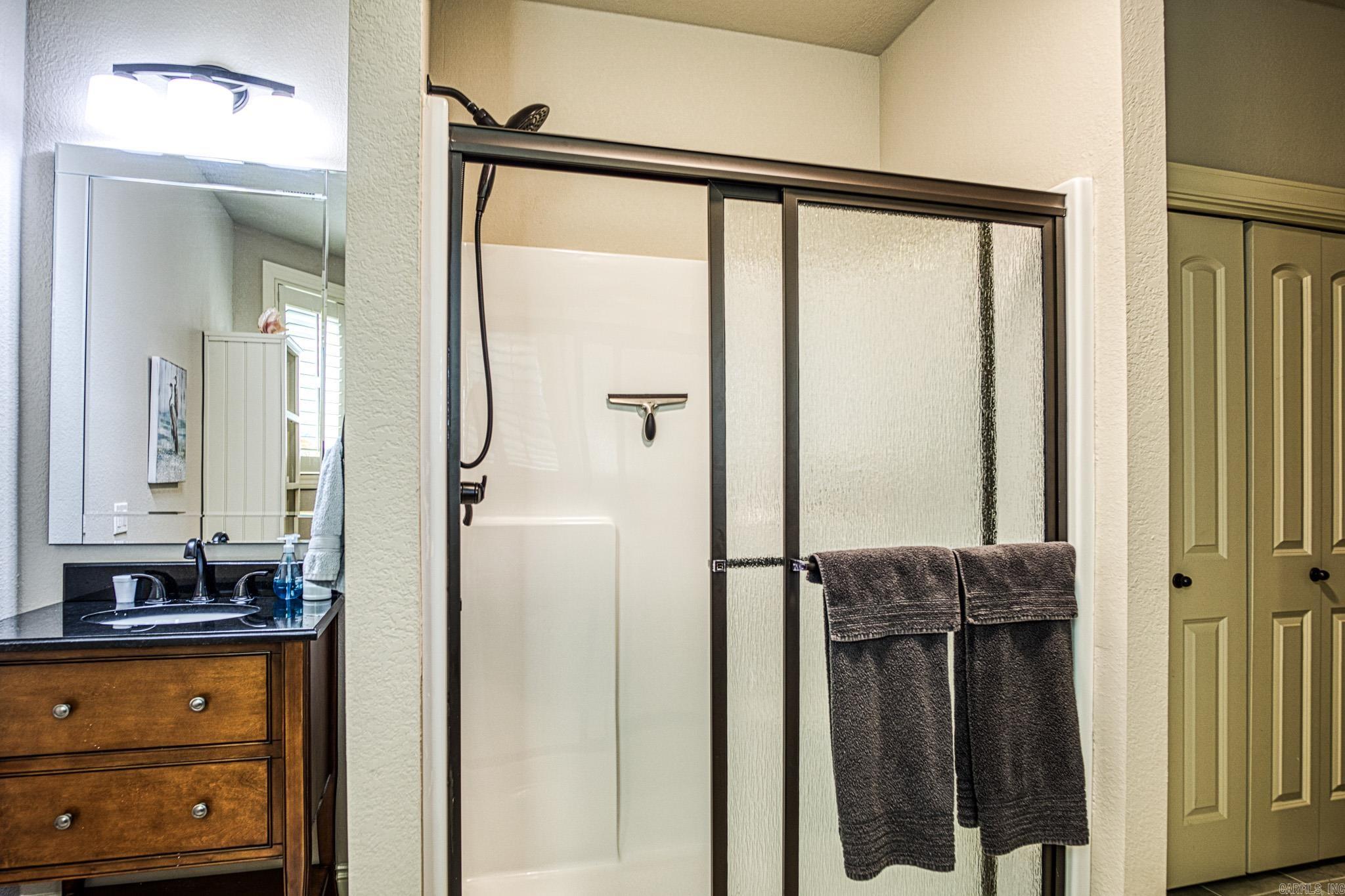 ISABELLA - Residential