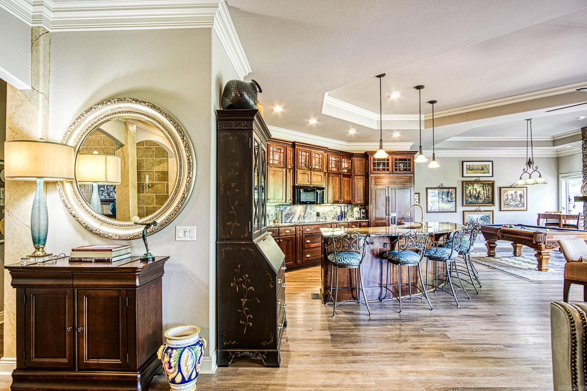 ISABELLA - Residential