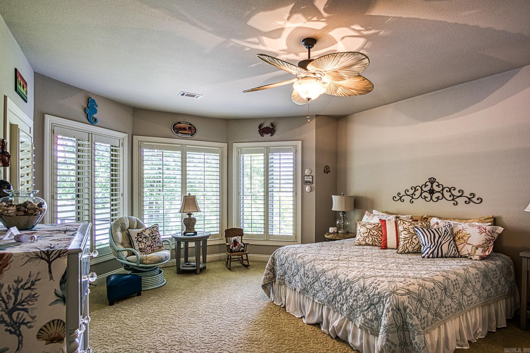 ISABELLA - Residential