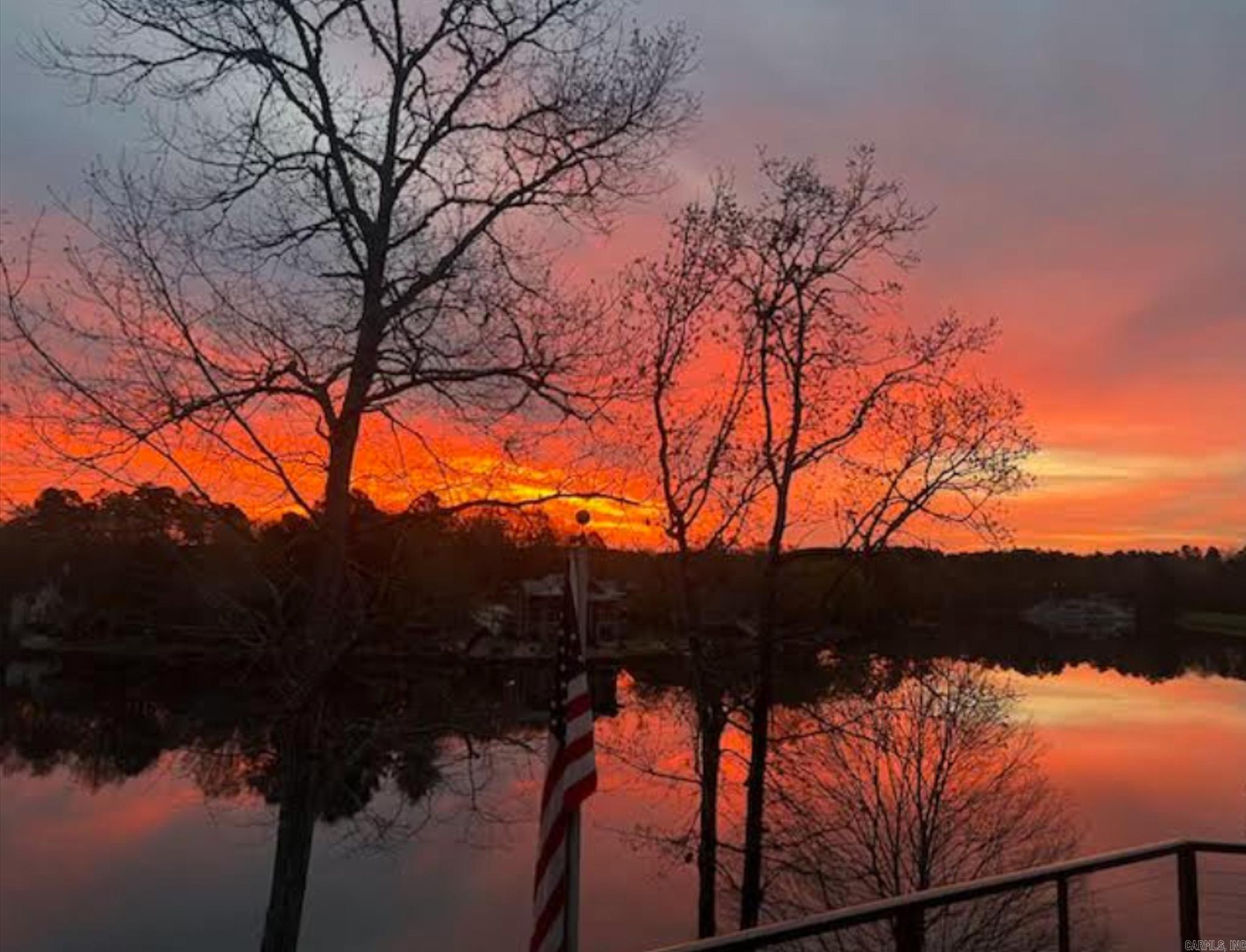 ISABELLA - Residential