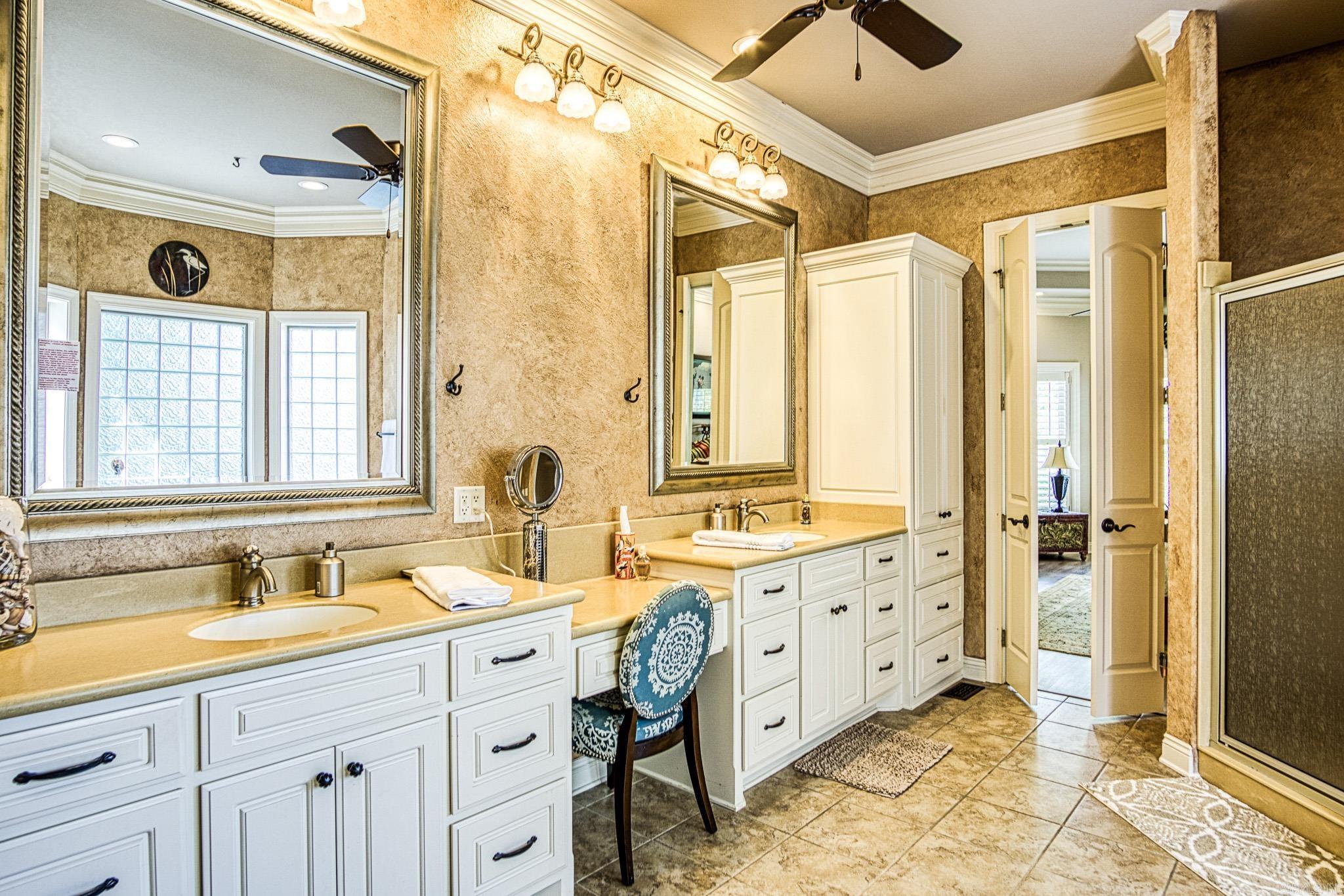 ISABELLA - Residential