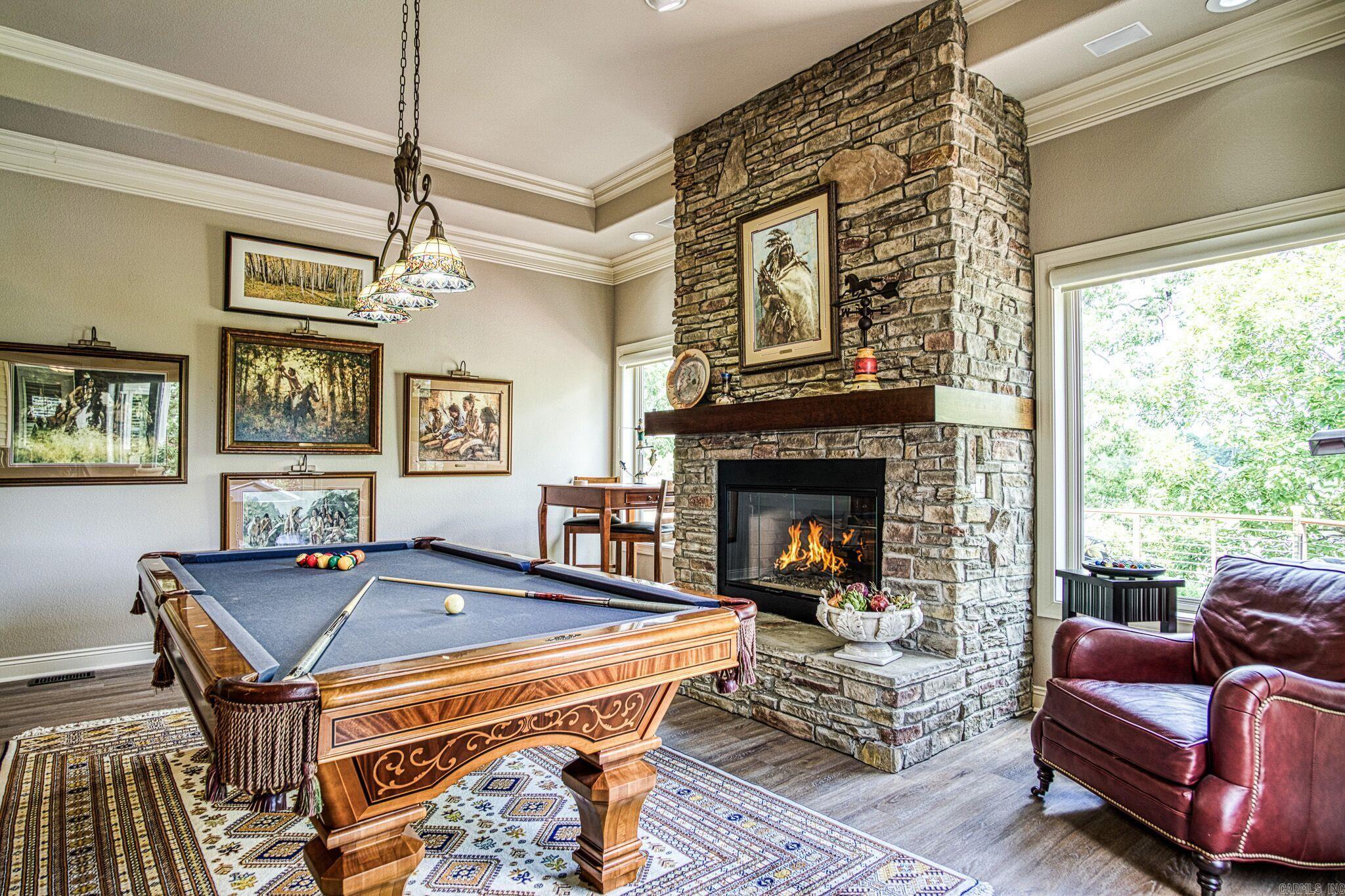 ISABELLA - Residential