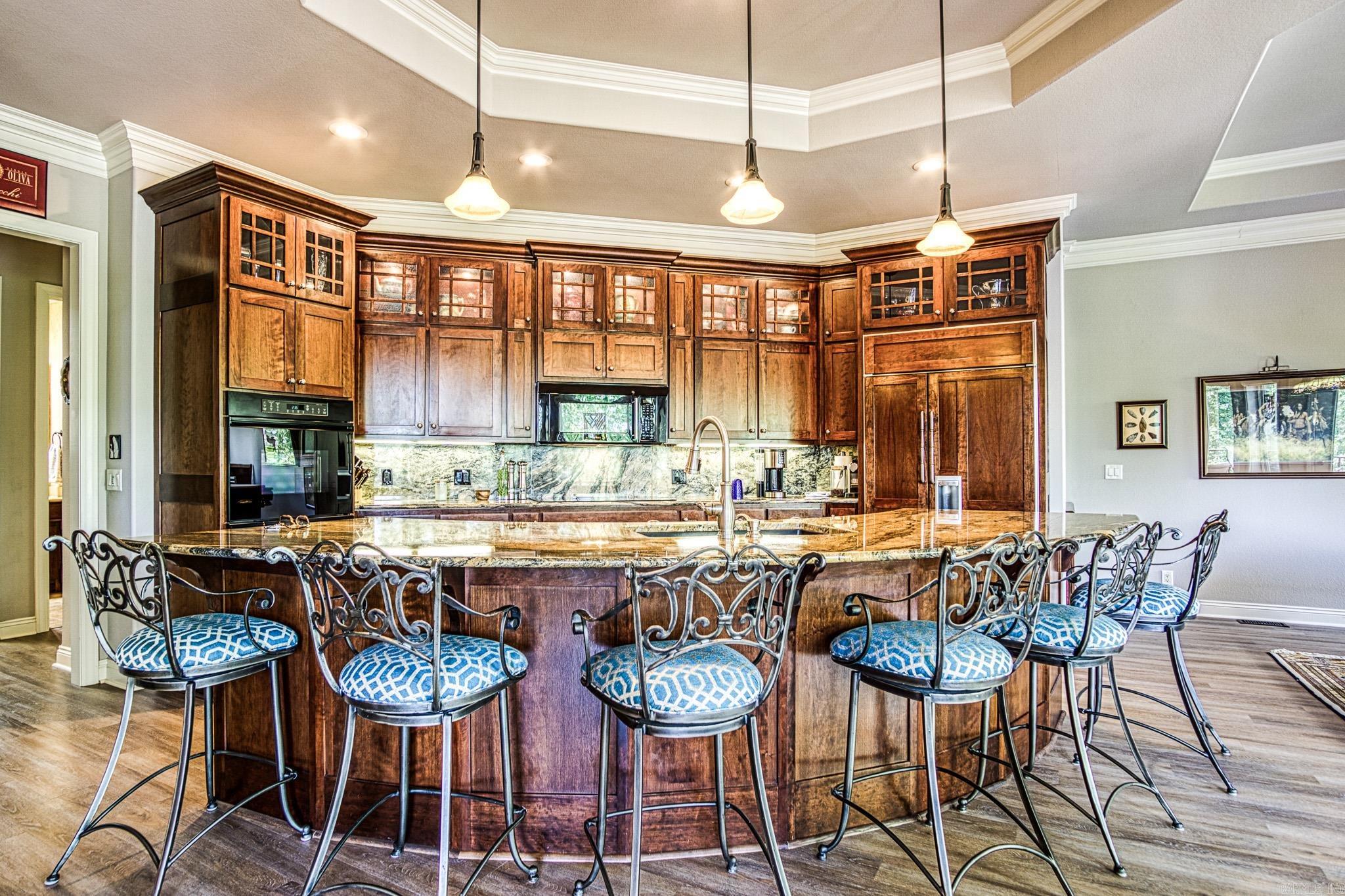 ISABELLA - Residential