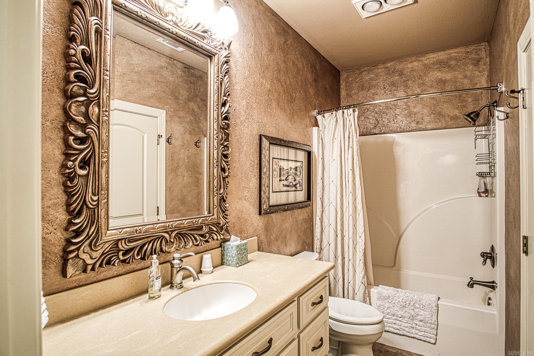 ISABELLA - Residential