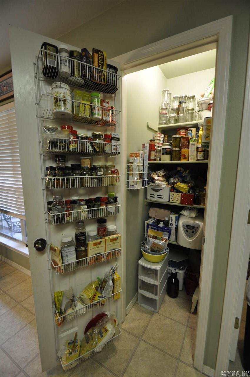 BRYANT MEADOWS - Residential