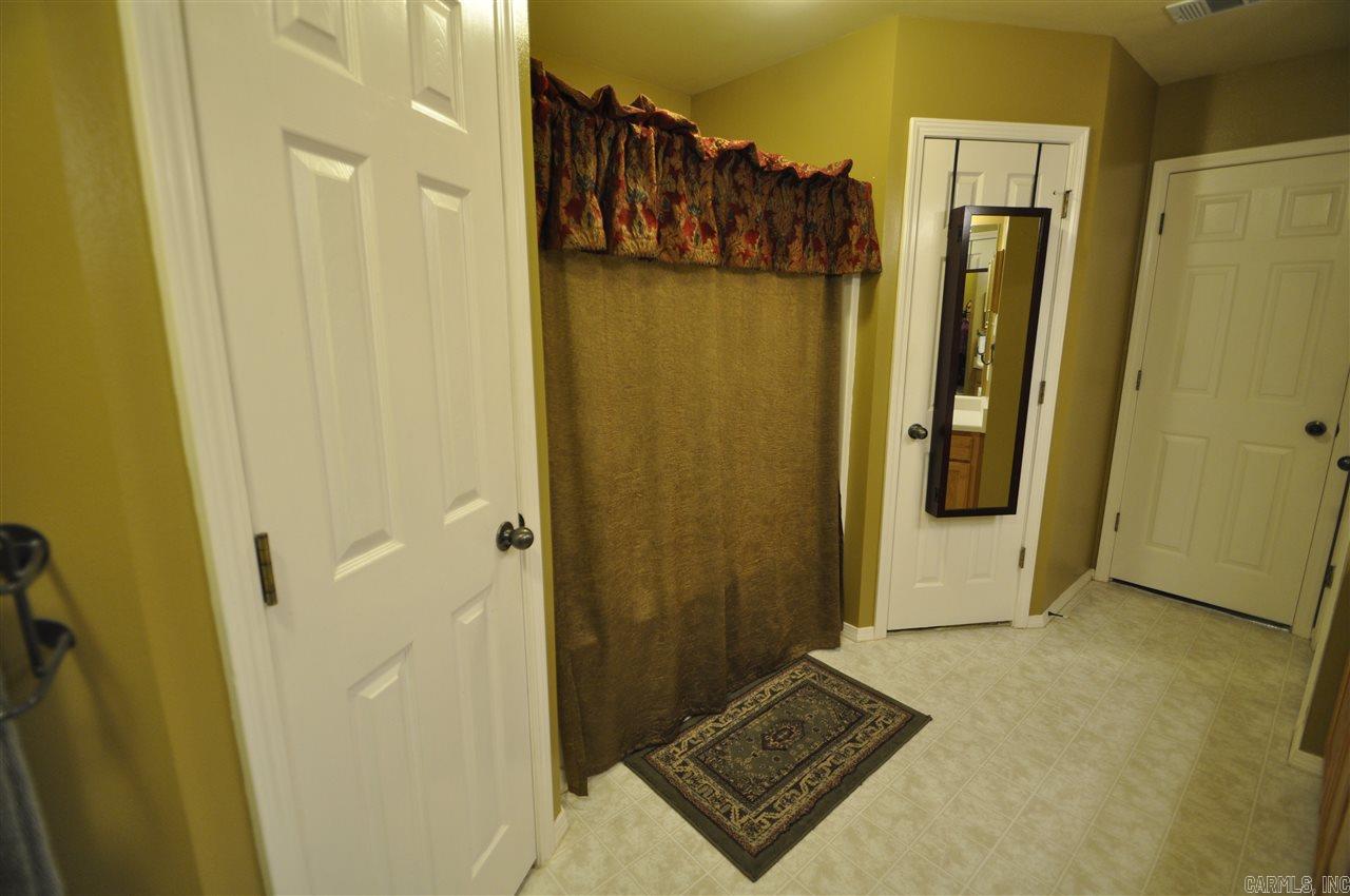 BRYANT MEADOWS - Residential