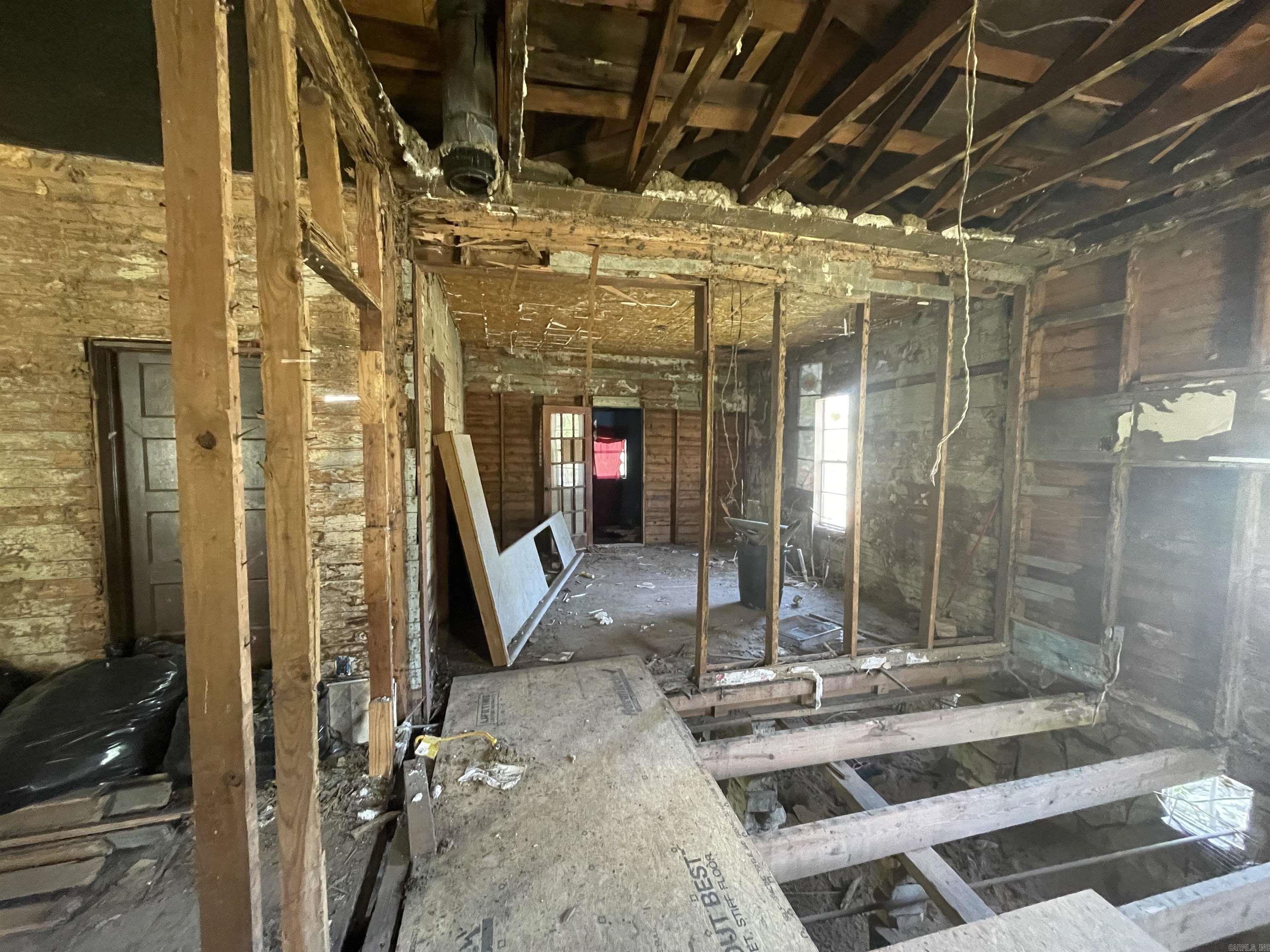 Metes & Bounds - Residential