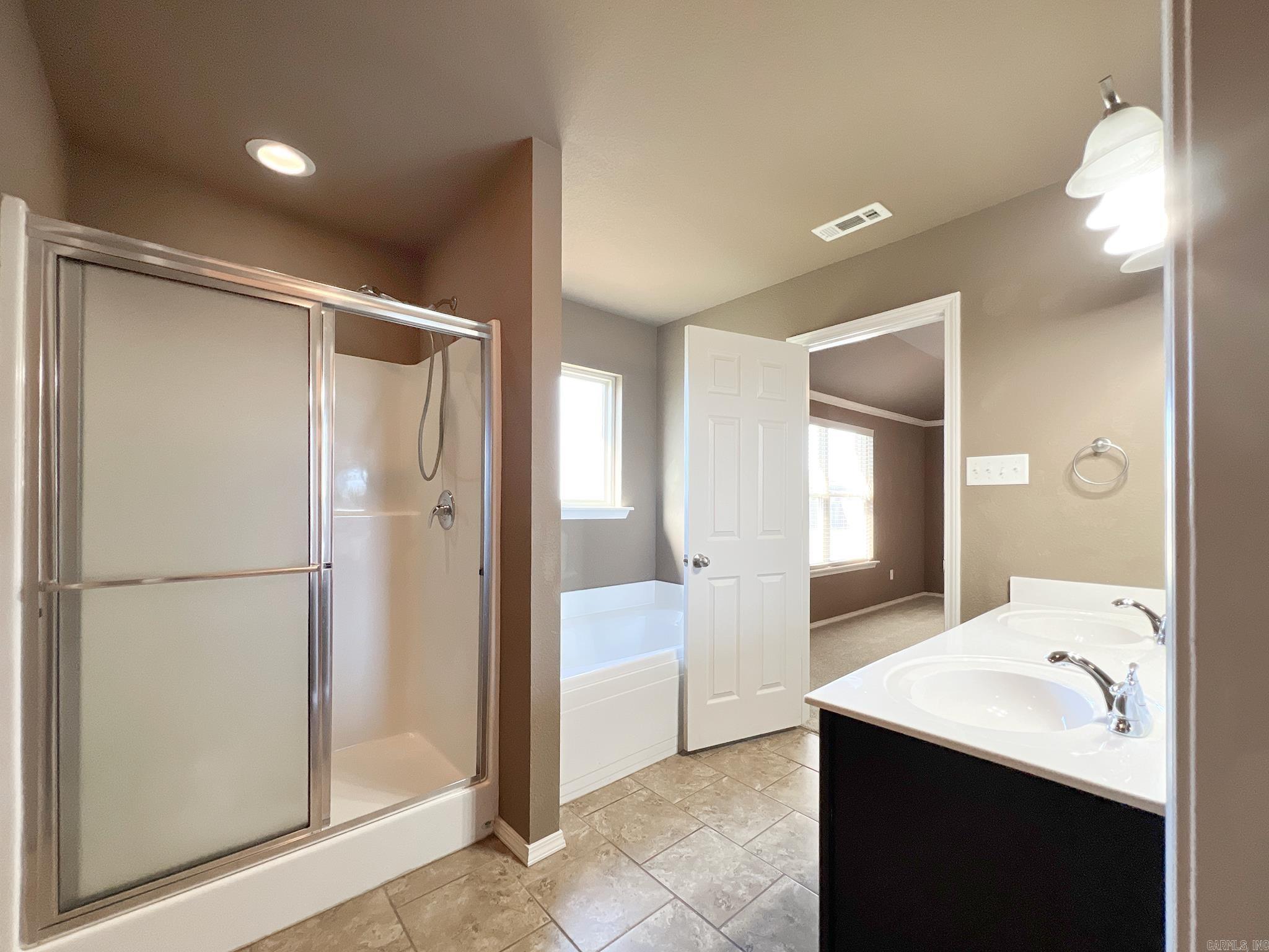 TRAMMEL ESTATES - Residential