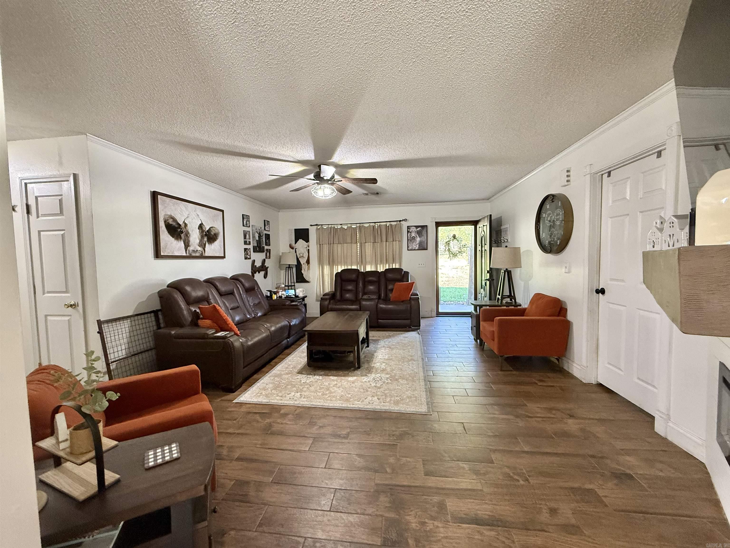 FERNDALE ESTATES - Residential