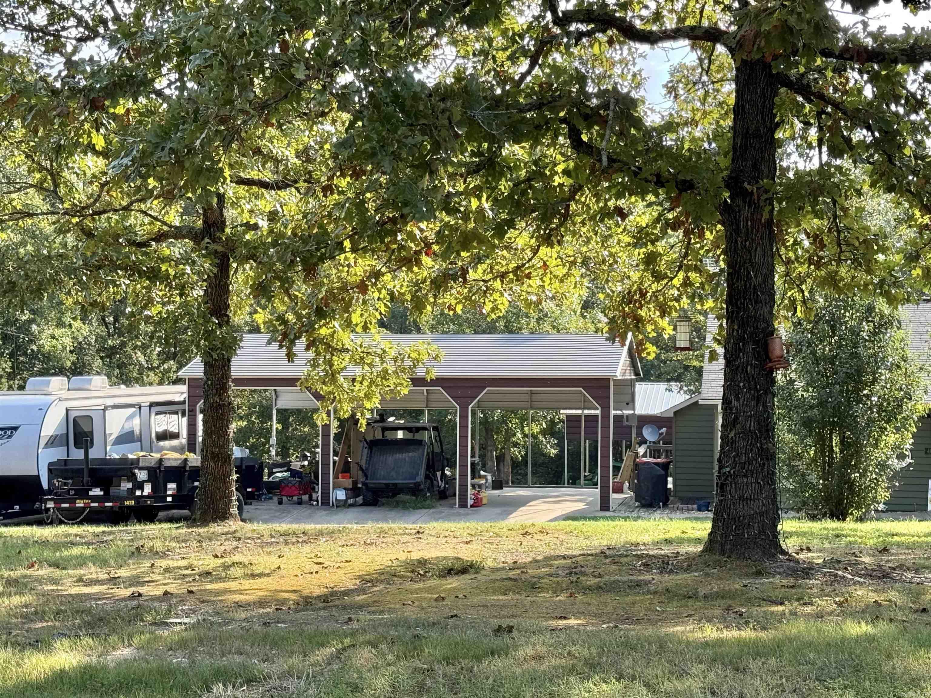 FERNDALE ESTATES - Residential