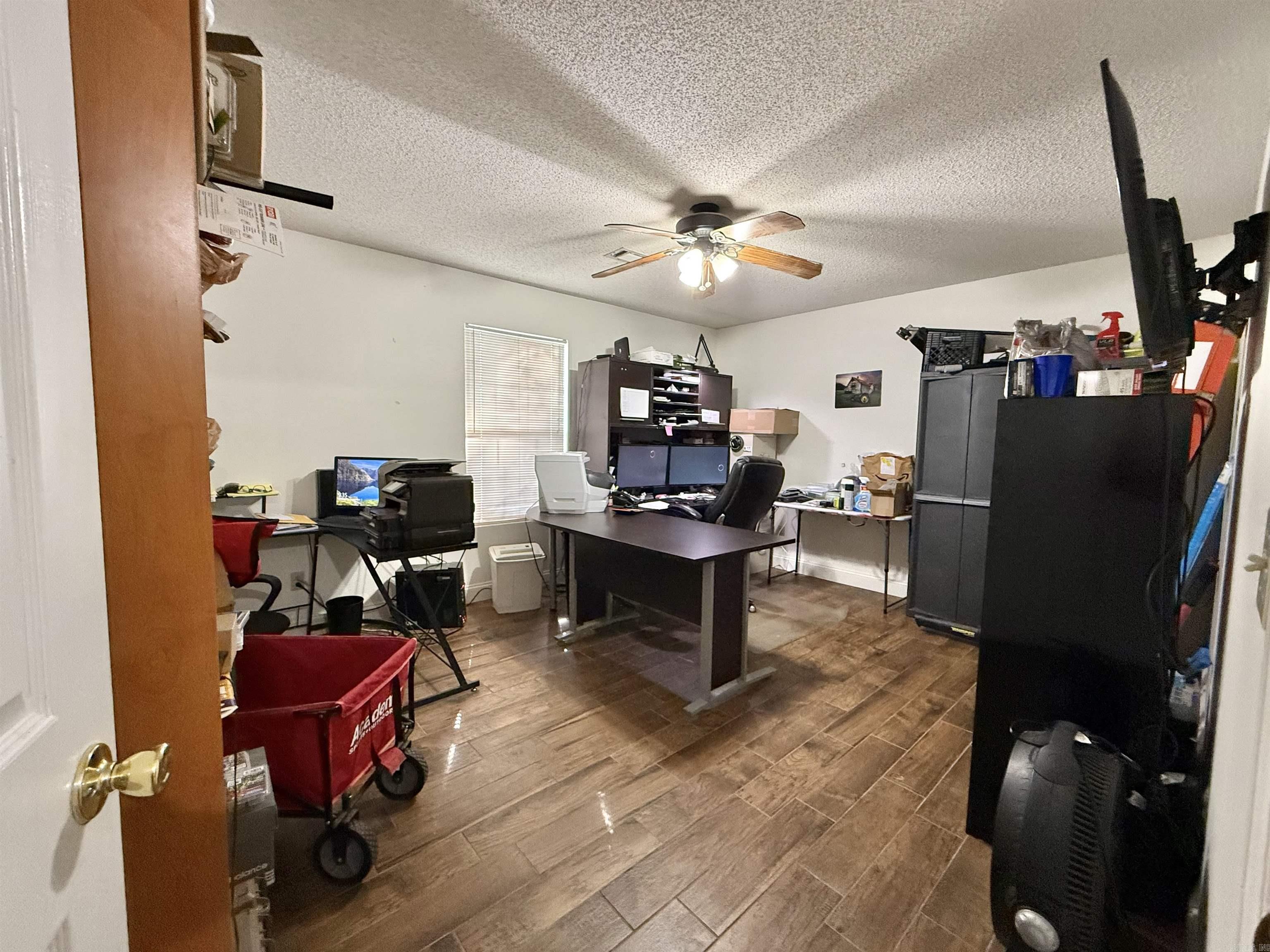 FERNDALE ESTATES - Residential